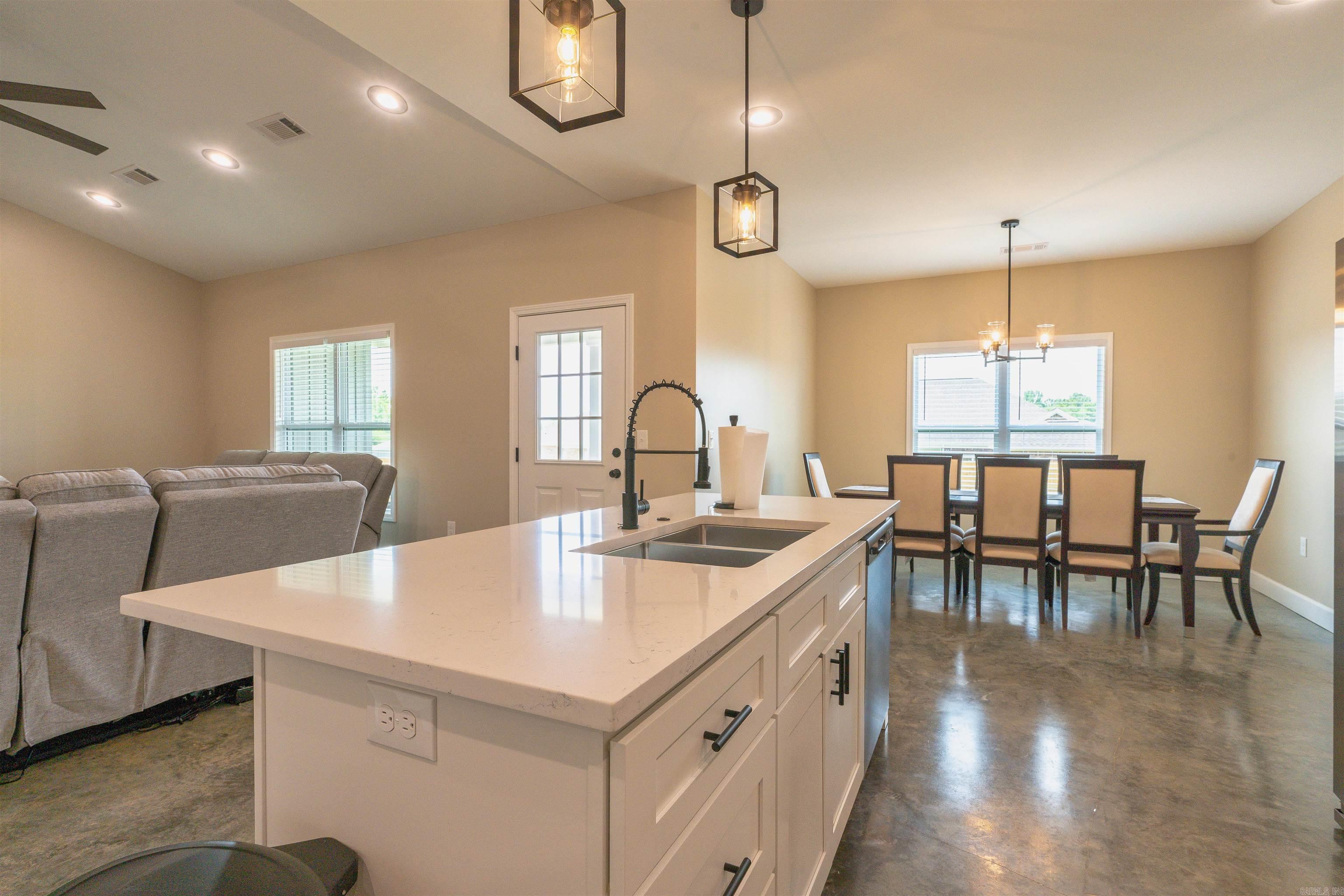 BUFFALO CREEK ESTATES - Residential