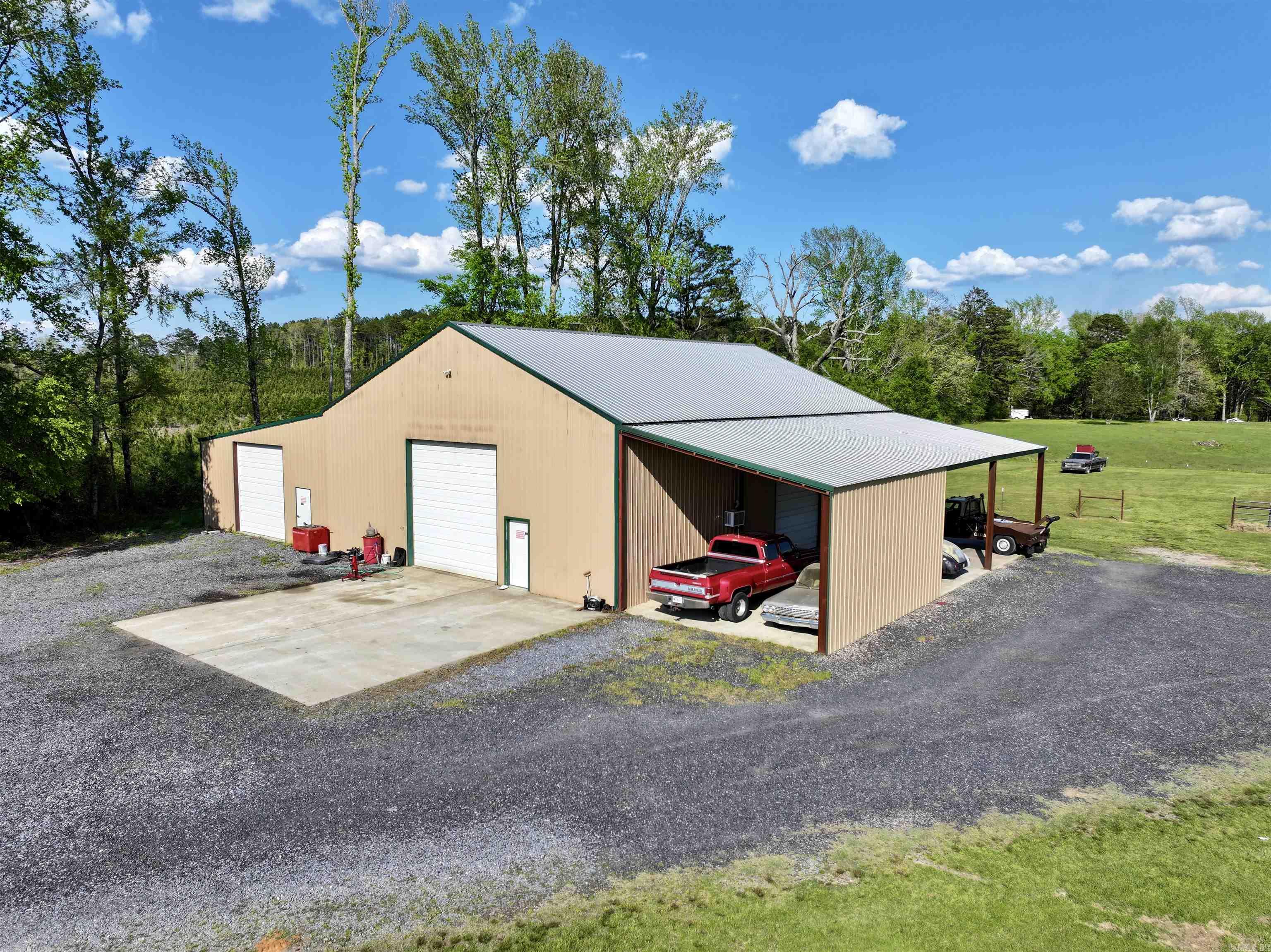 Metes & Bounds - Residential