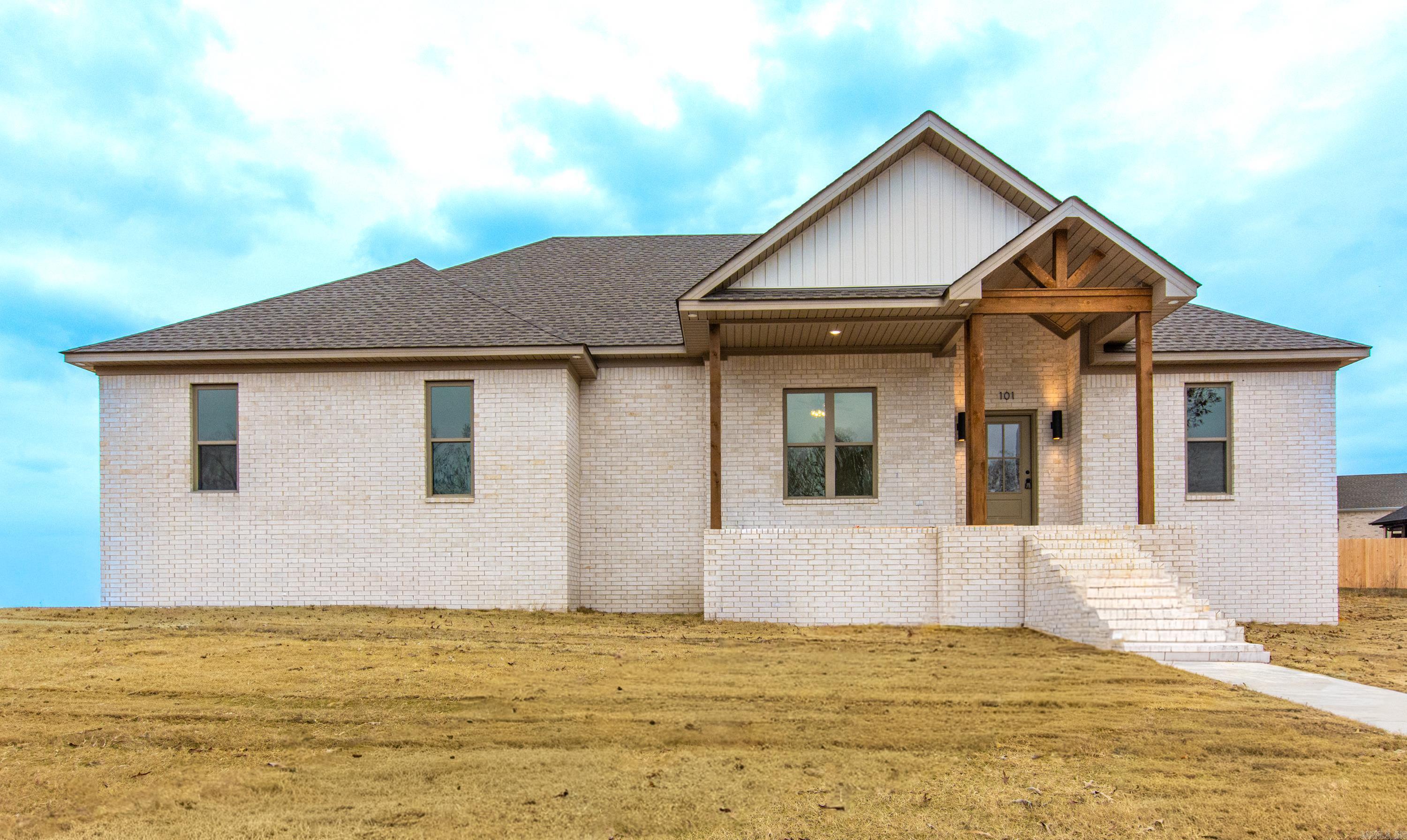 HIDDEN VALLEY ESTATES - Residential