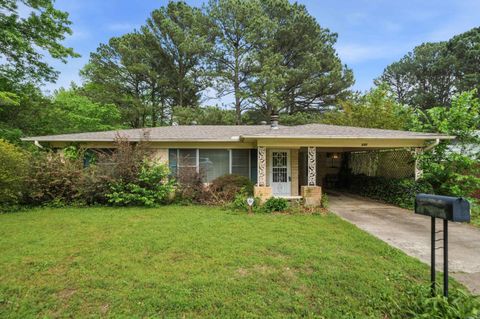 Photo of 205 Patriot St, Hot Springs, AR 71913 (MLS # 26015560)