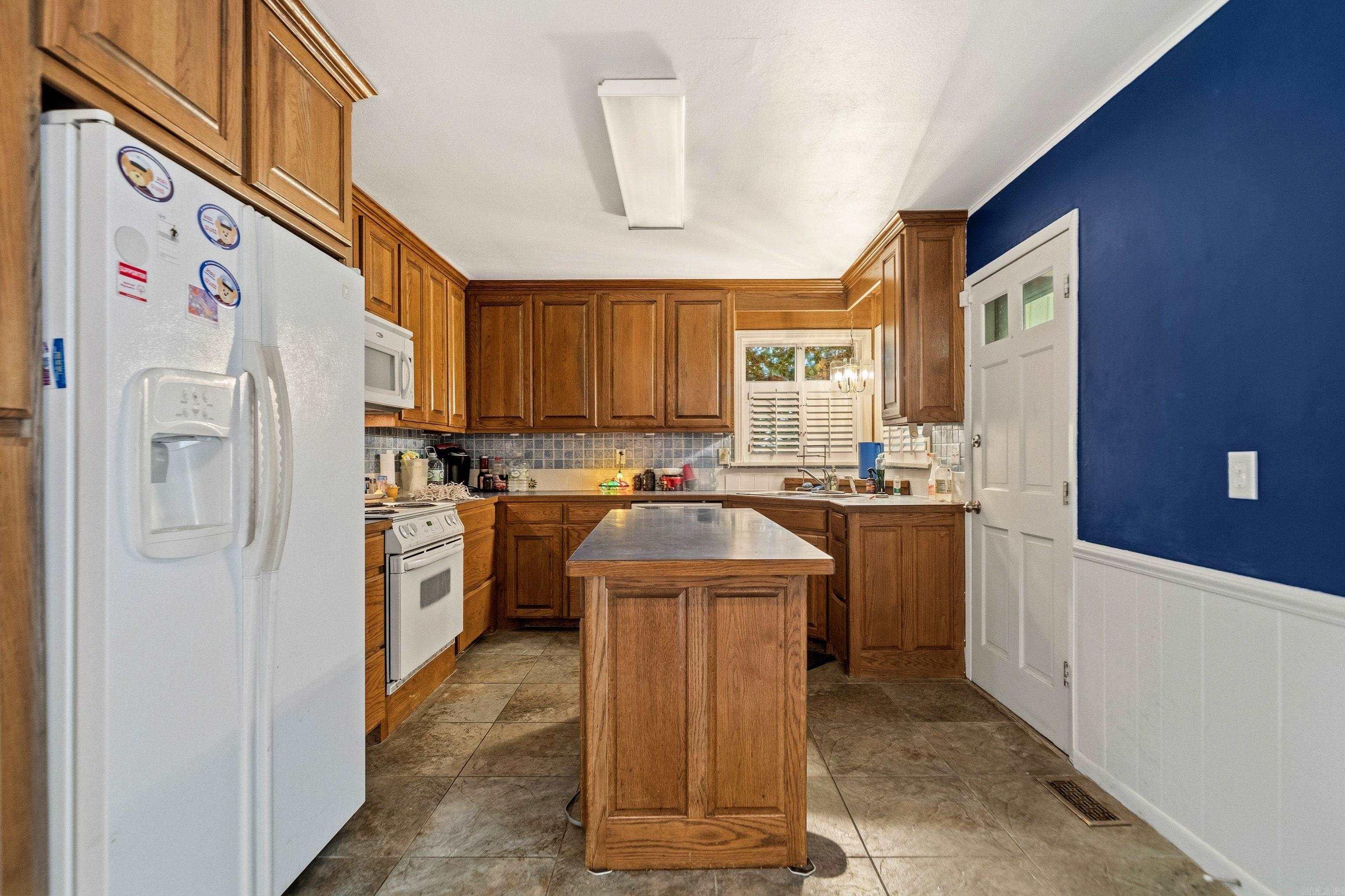 CHANCELLOR - Residential