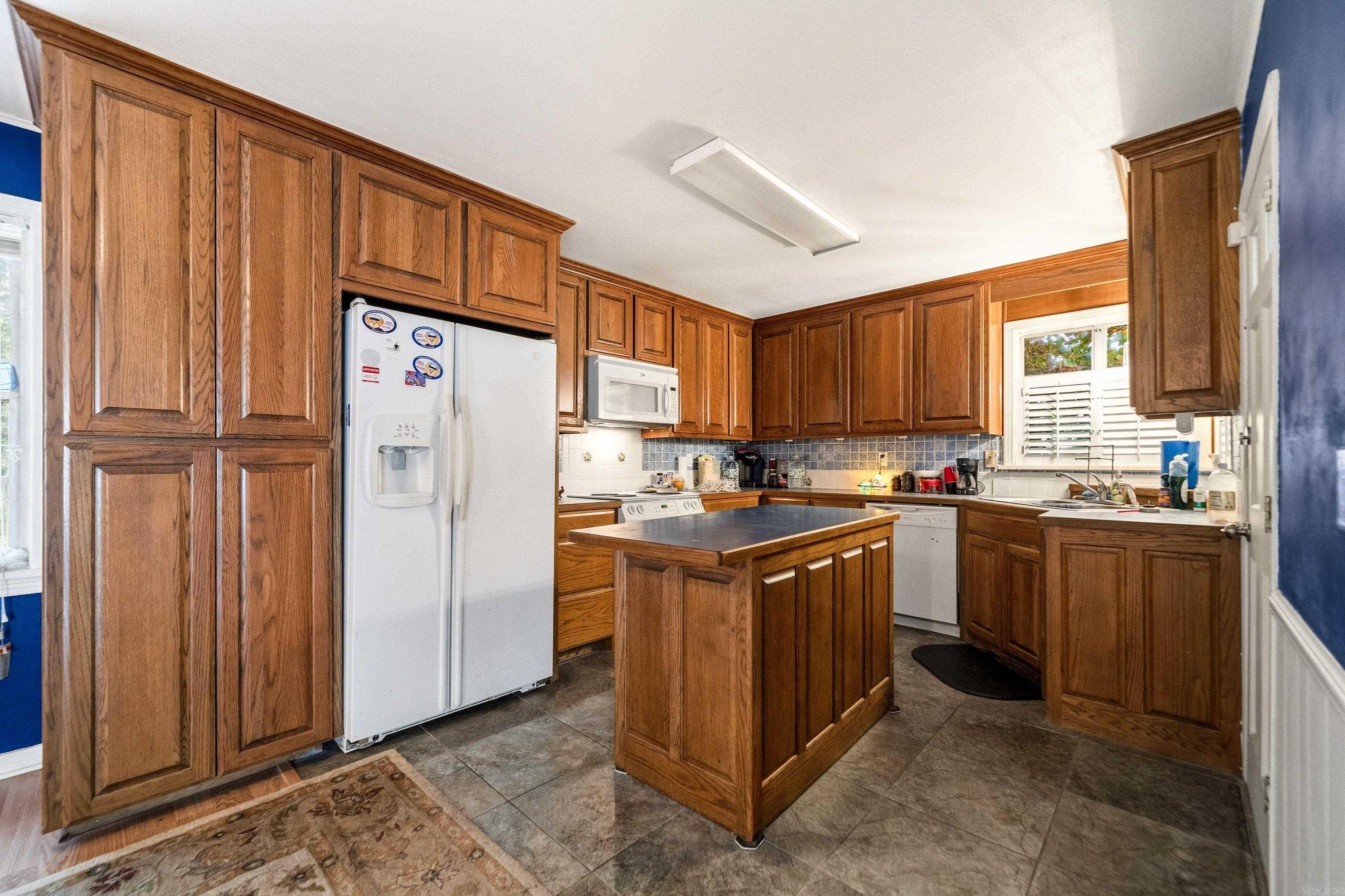 CHANCELLOR - Residential