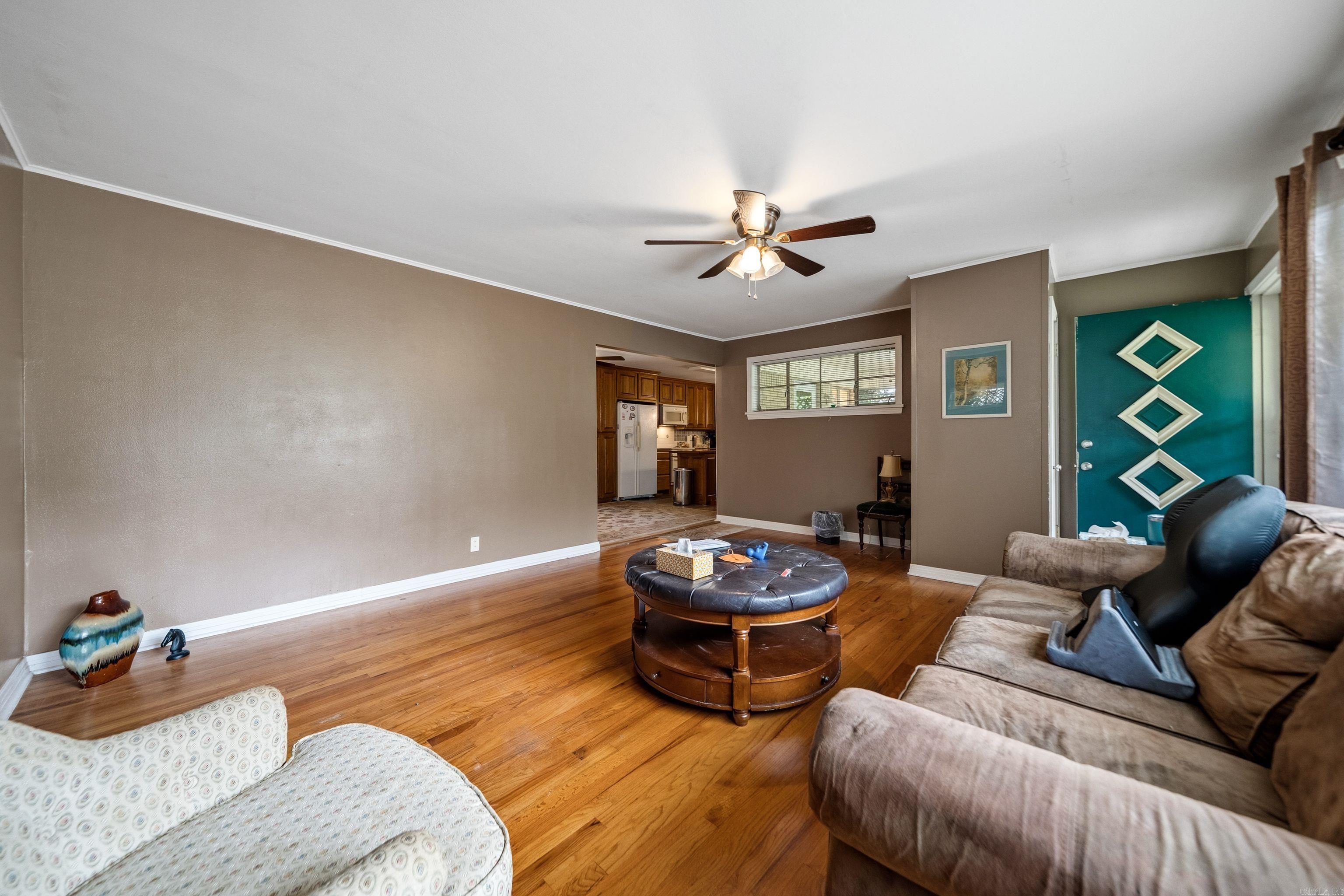 CHANCELLOR - Residential