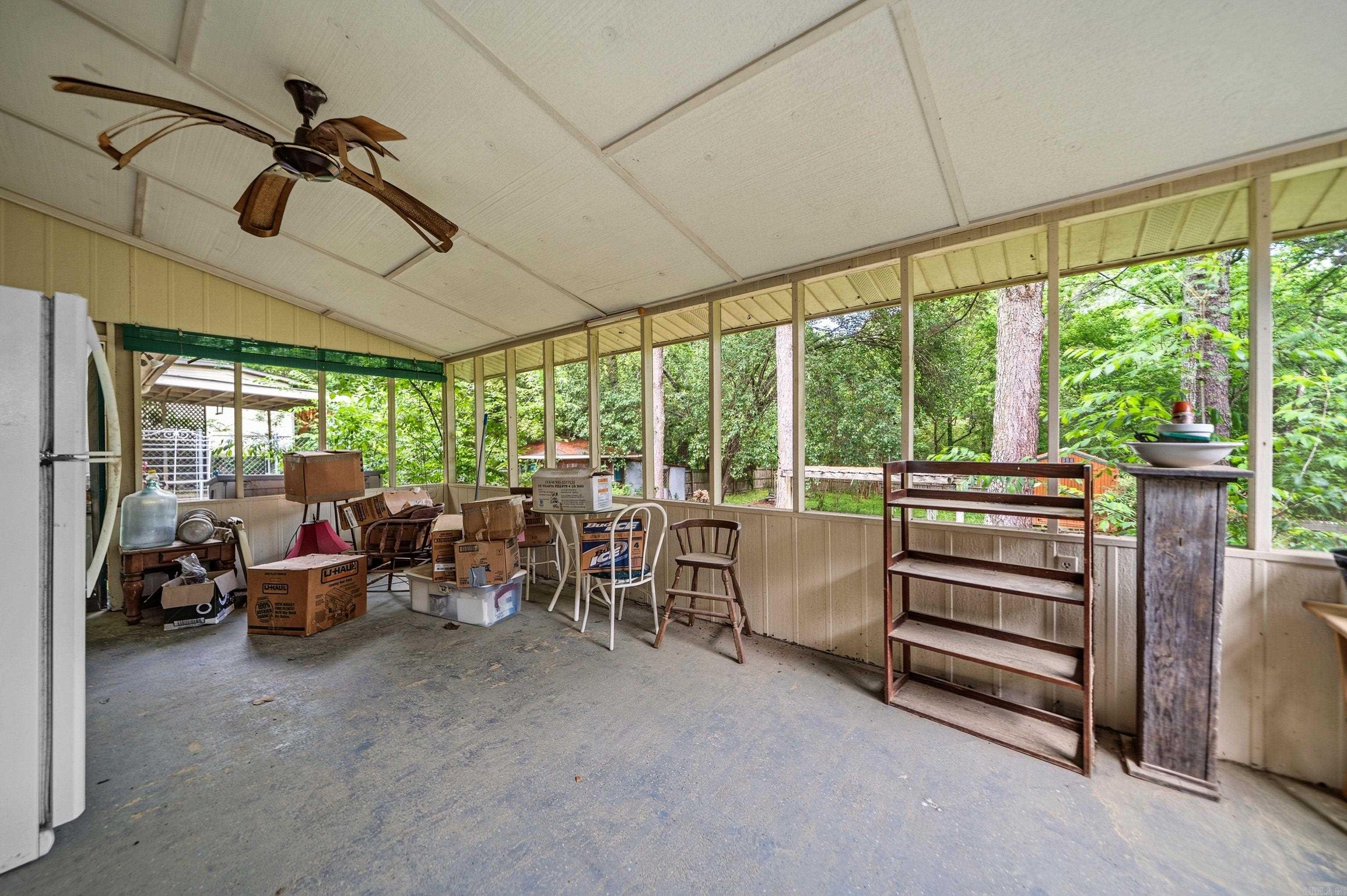 CHANCELLOR - Residential