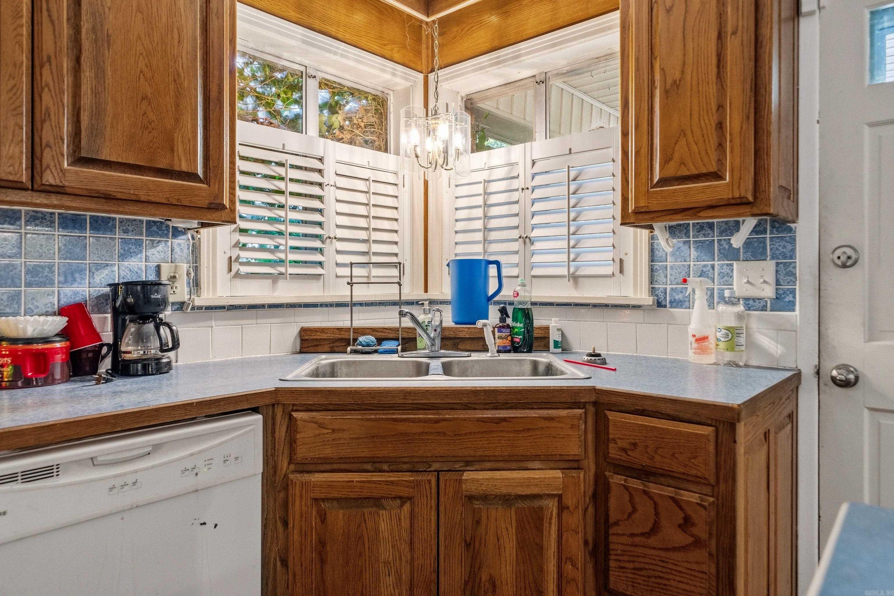 CHANCELLOR - Residential