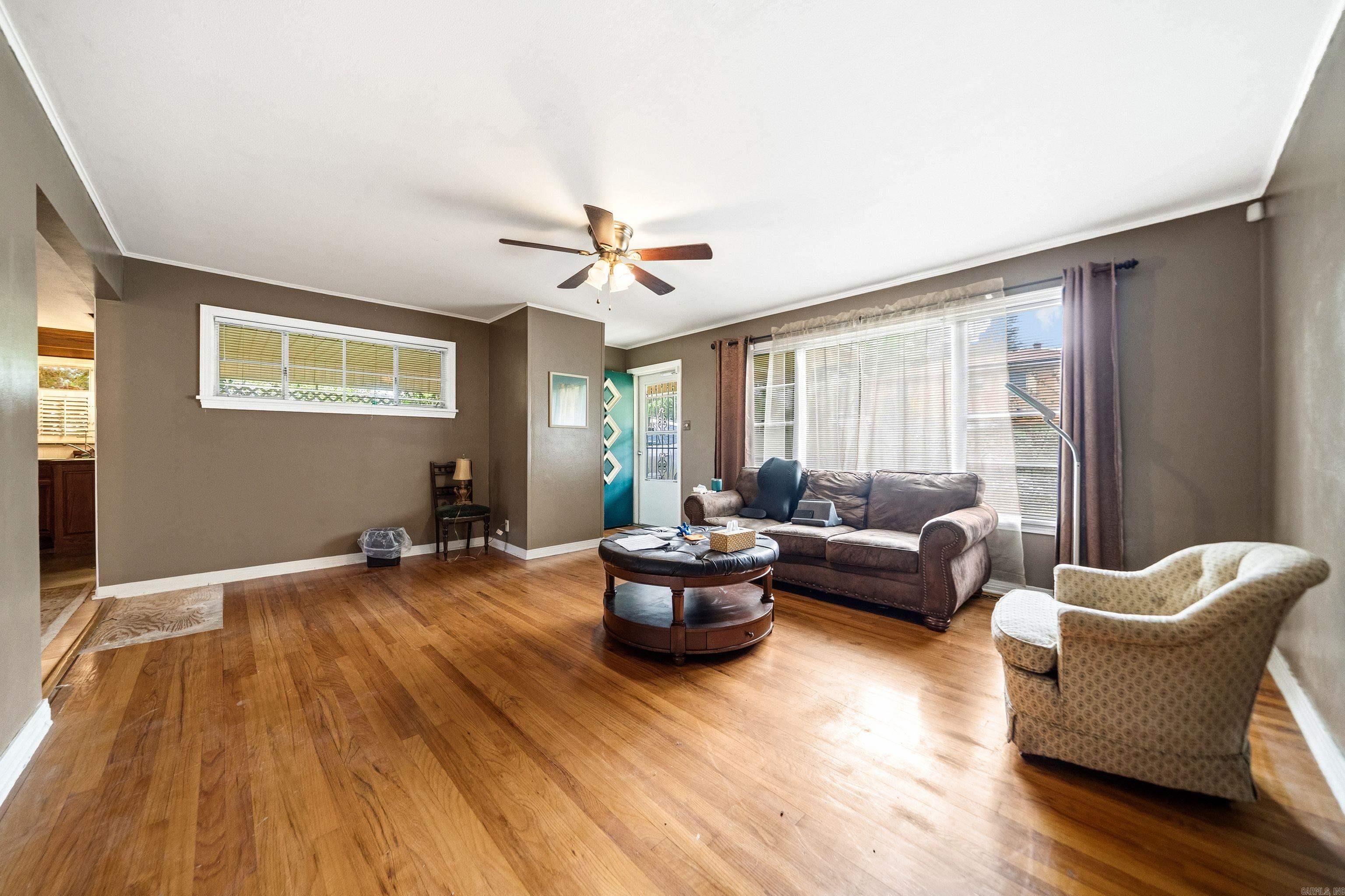 CHANCELLOR - Residential