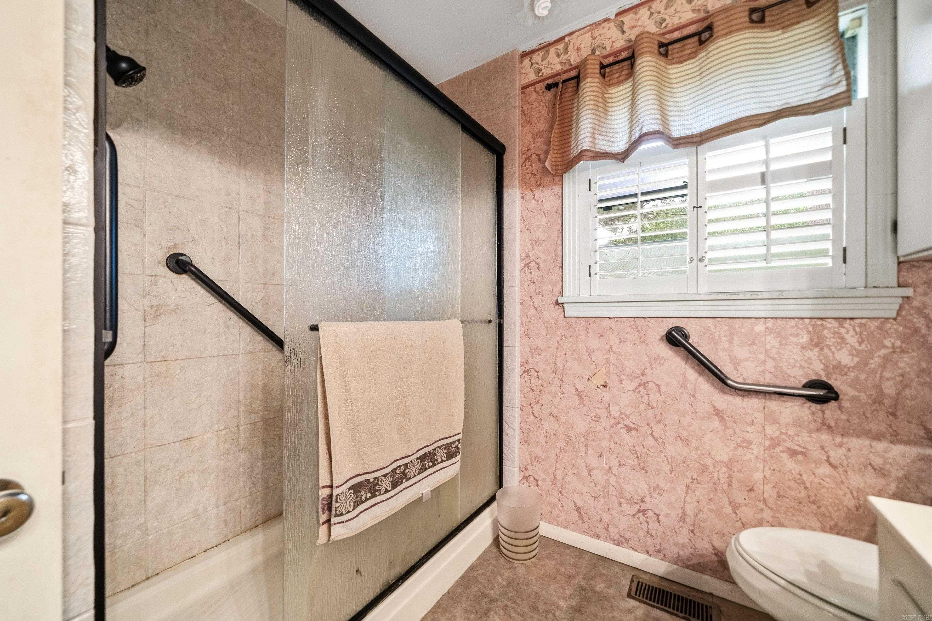 CHANCELLOR - Residential