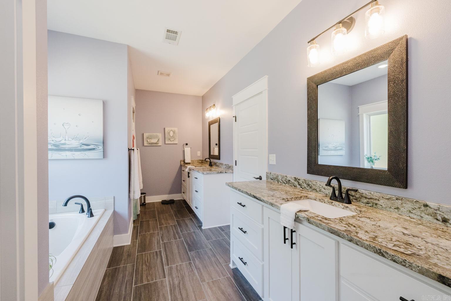HERITAGE VILLAGE - Residential
