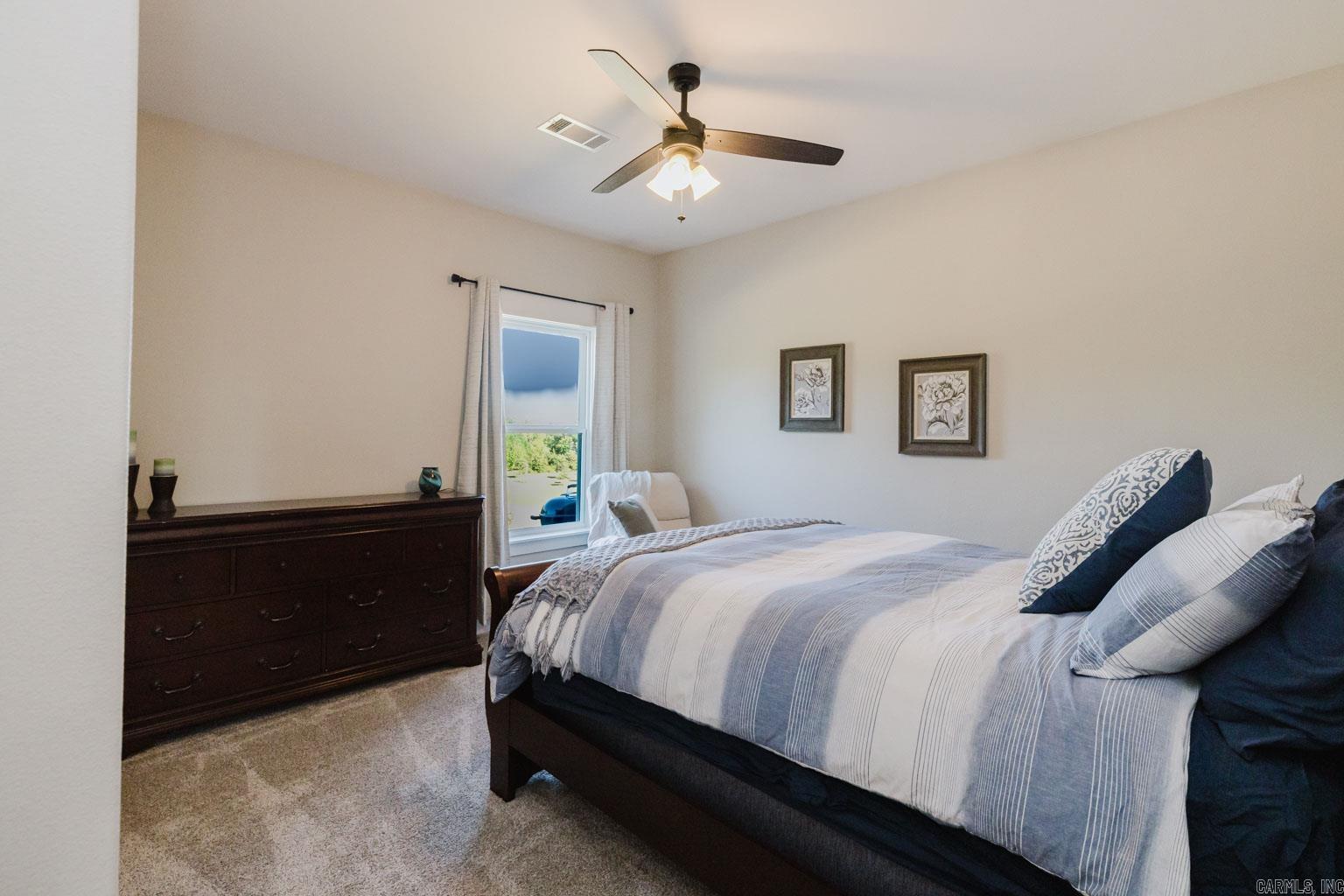 HERITAGE VILLAGE - Residential