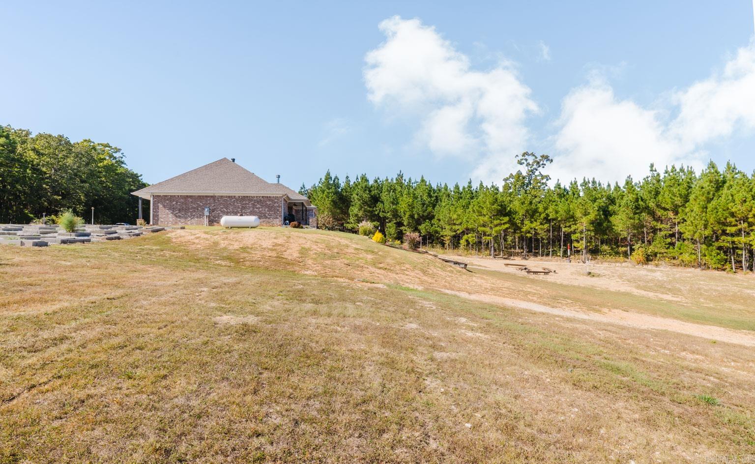 HERITAGE VILLAGE - Residential
