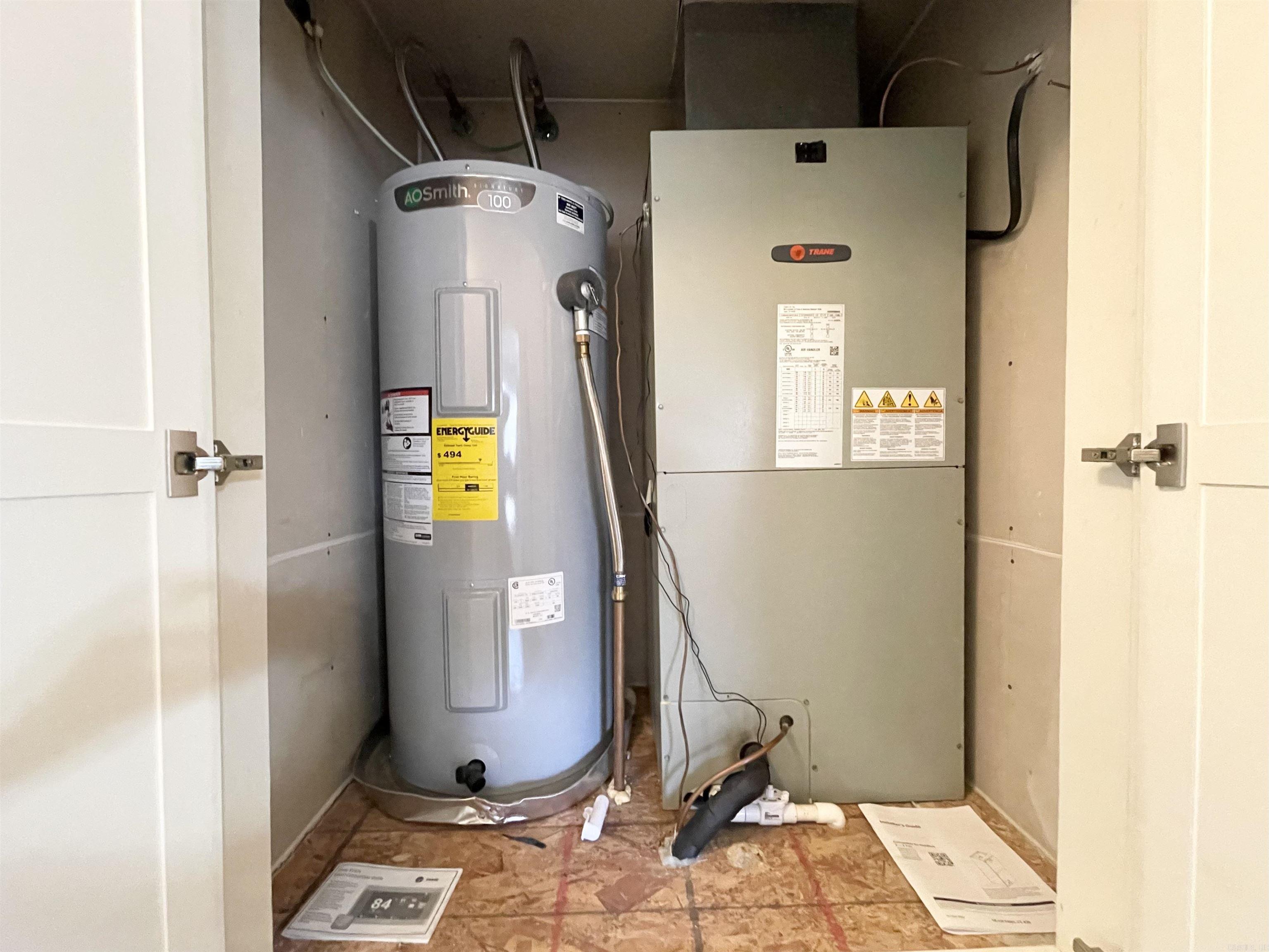 APACHE ACRES - Residential