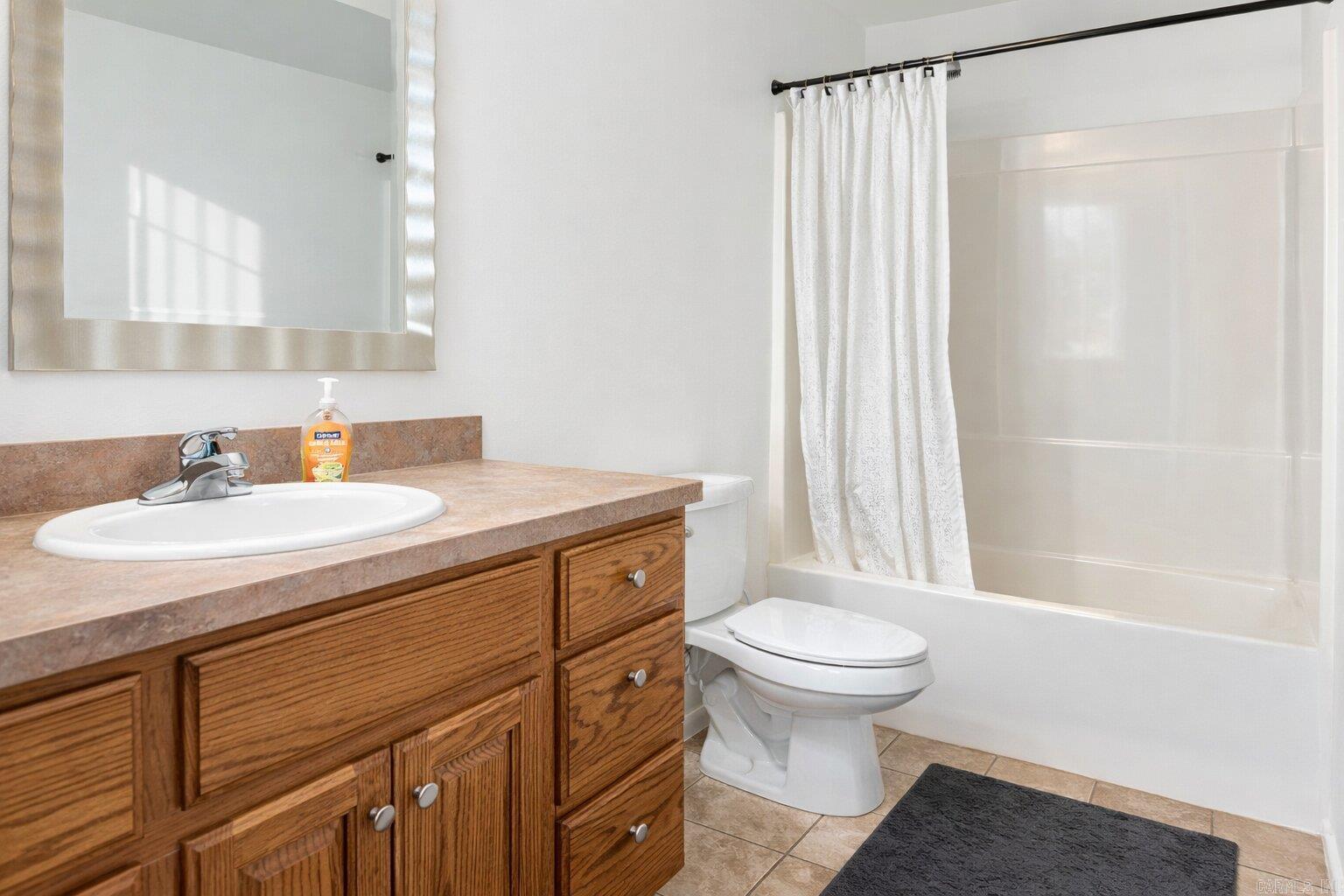 APACHE ACRES - Residential