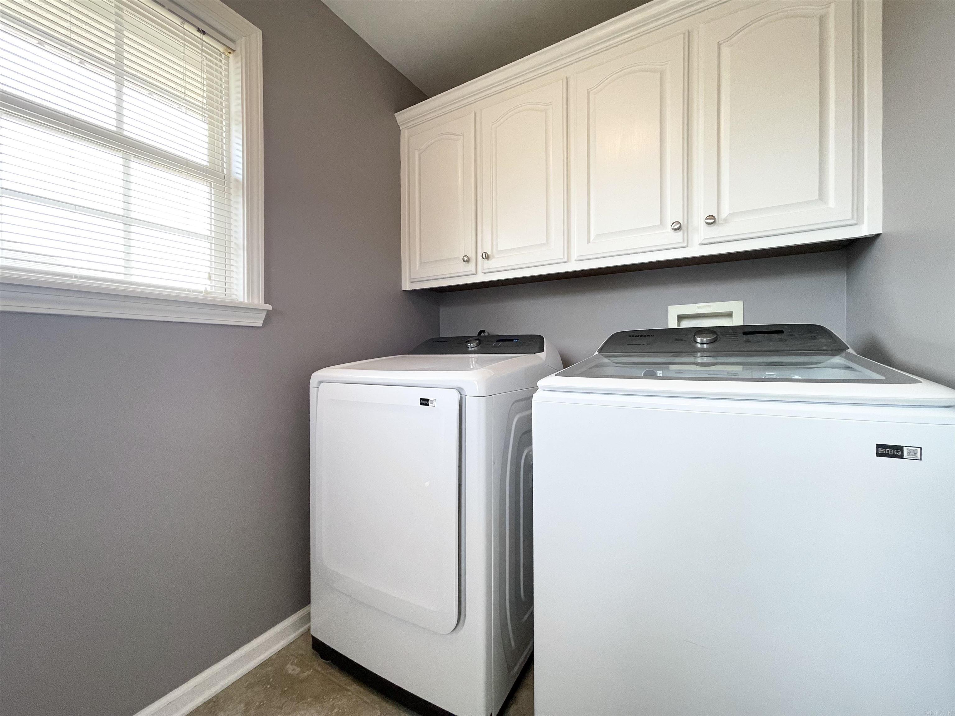 APACHE ACRES - Residential