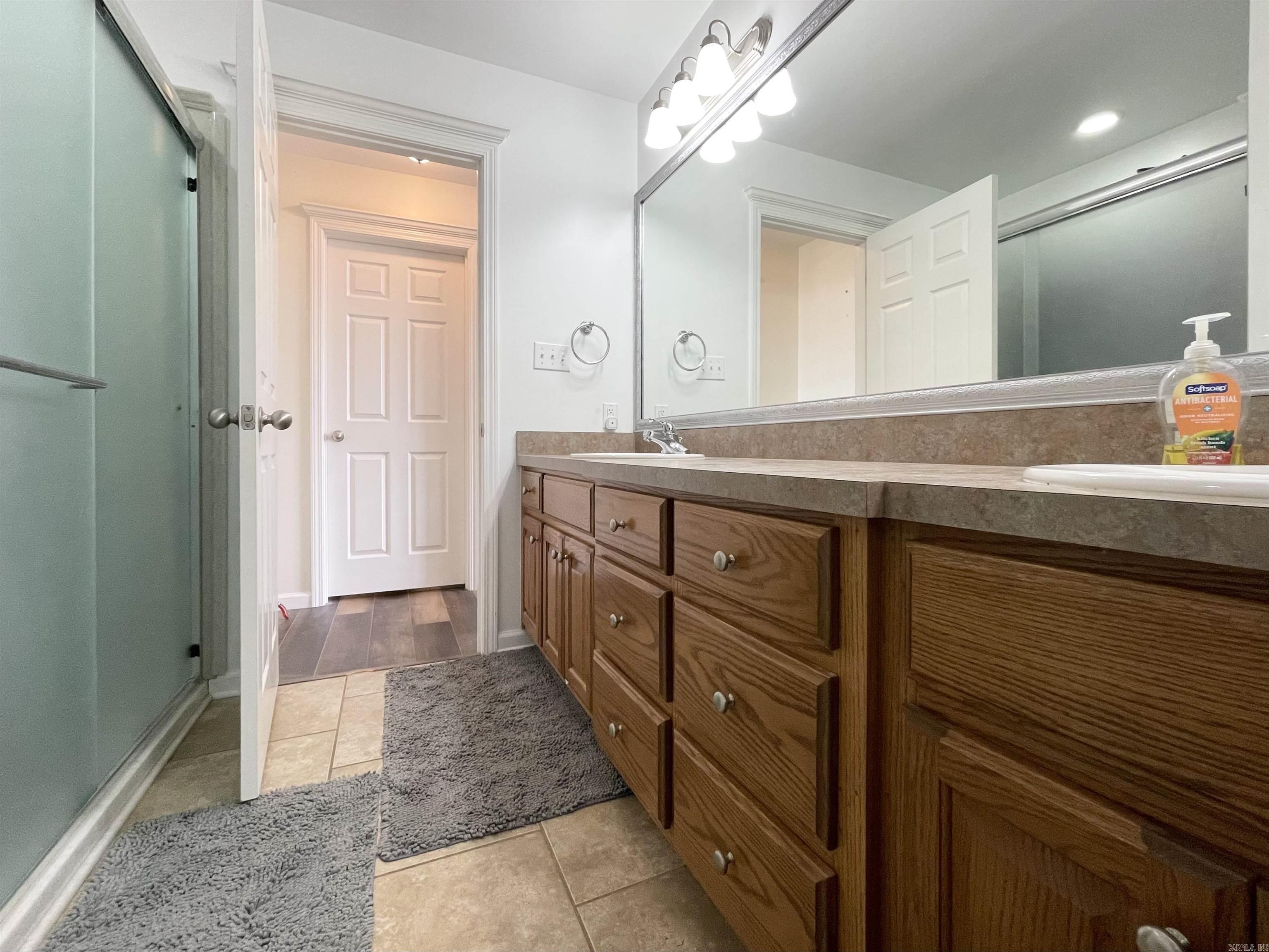 APACHE ACRES - Residential