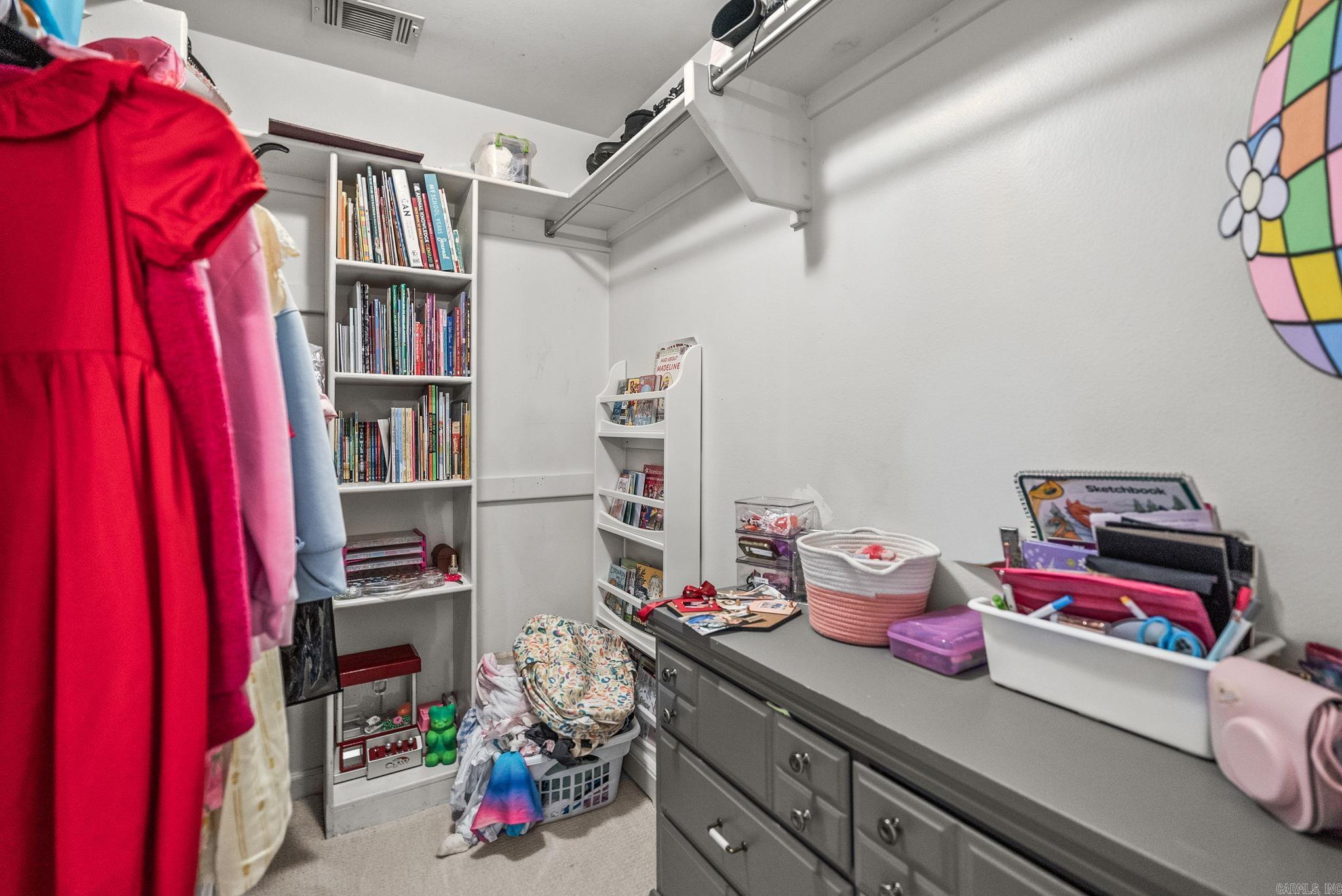 CHENAL VALLEY ABERDEEN - Residential