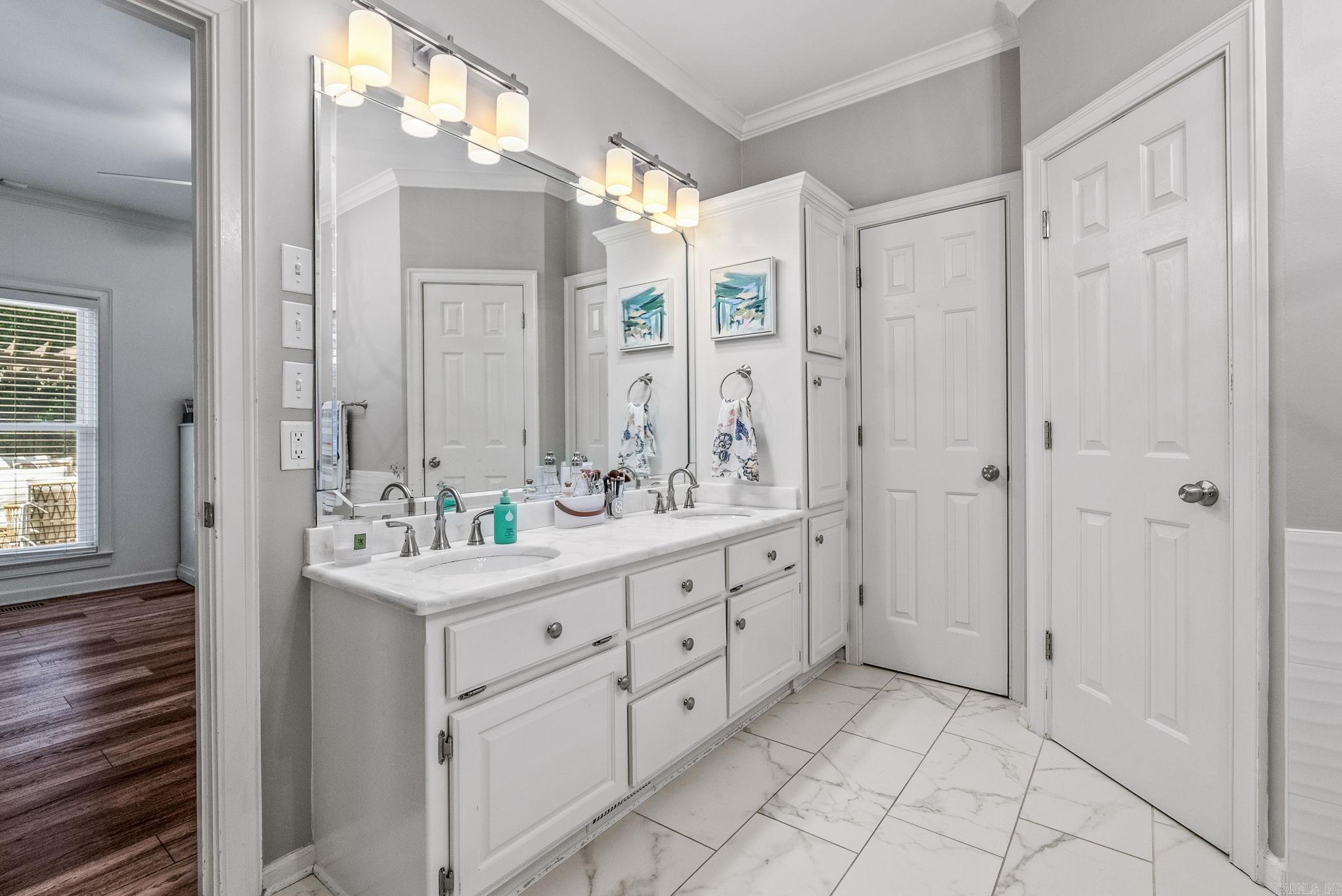 CHENAL VALLEY ABERDEEN - Residential