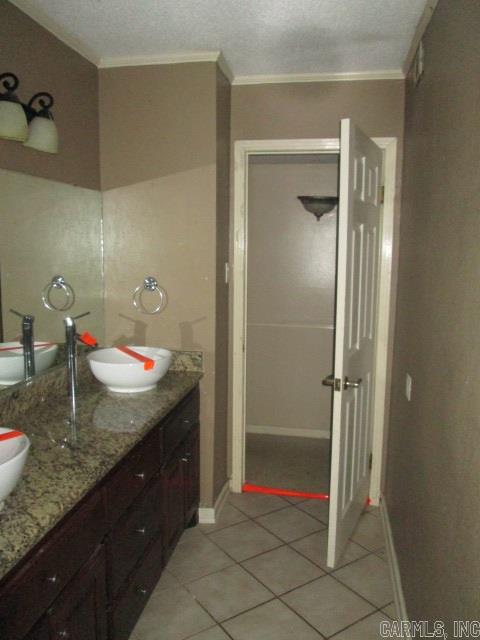 Smoking Oaks - Residential