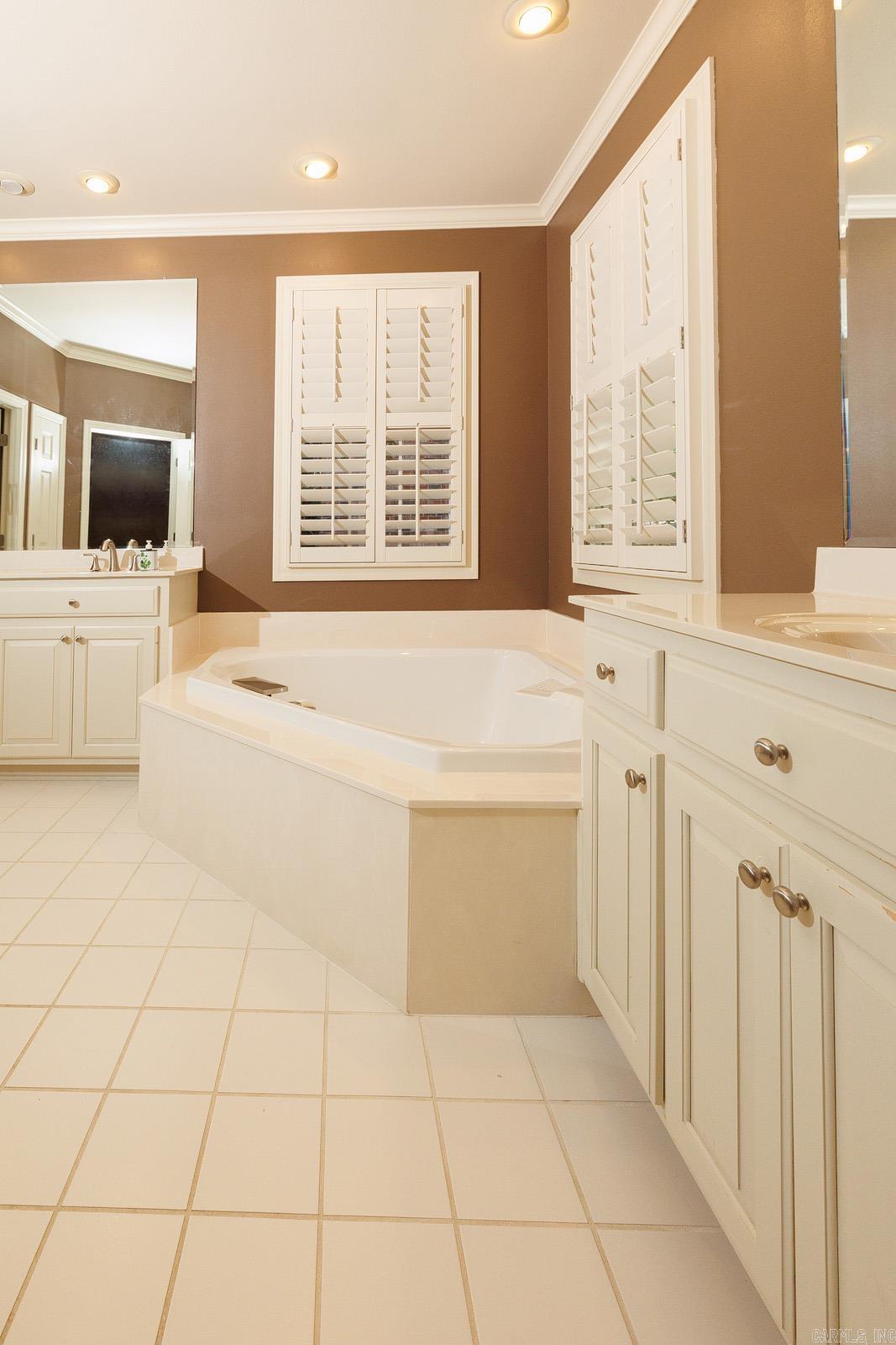 BIG PINE - Residential