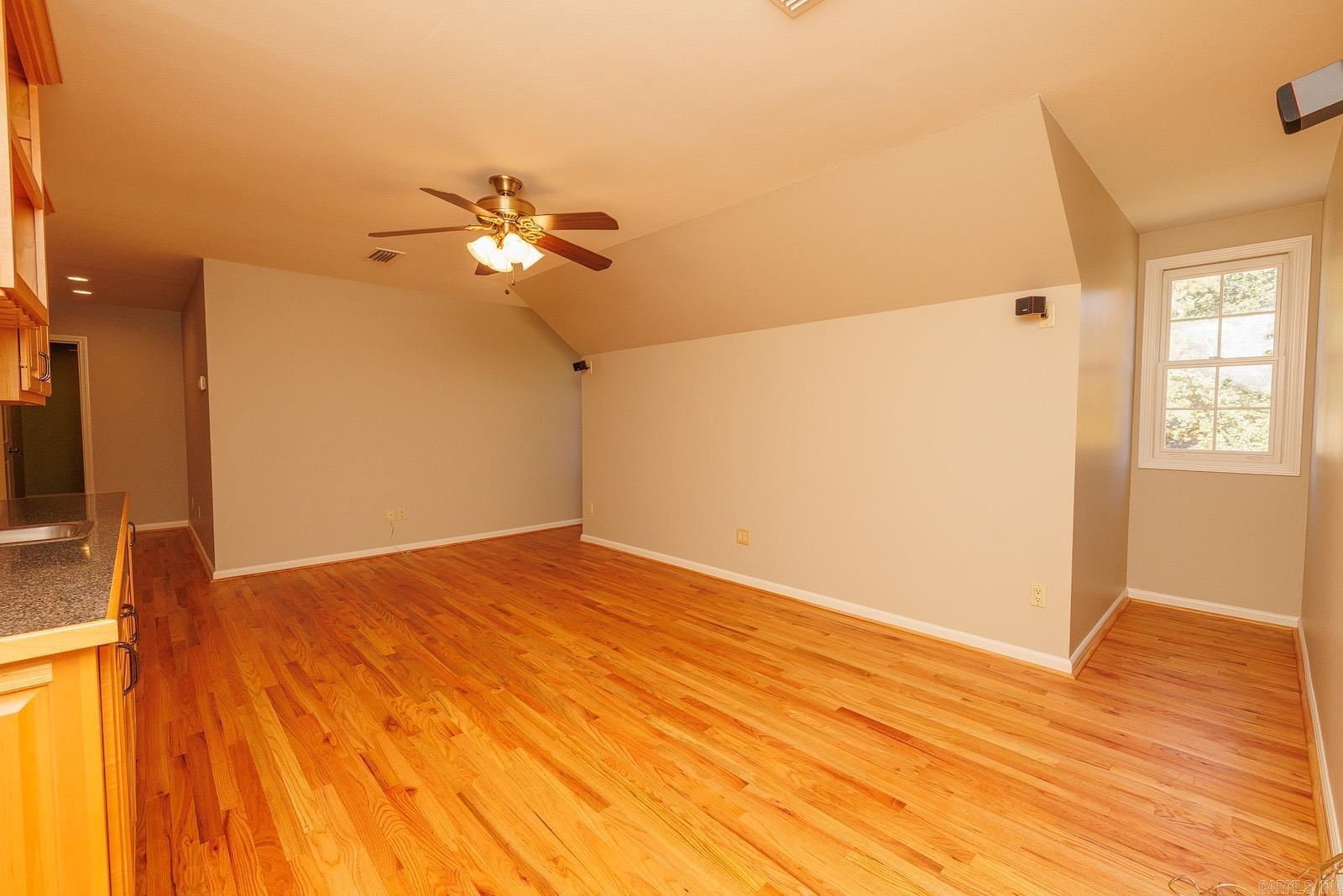 BIG PINE - Residential