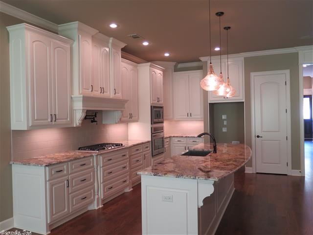 WOODLANDS EDGE - Residential