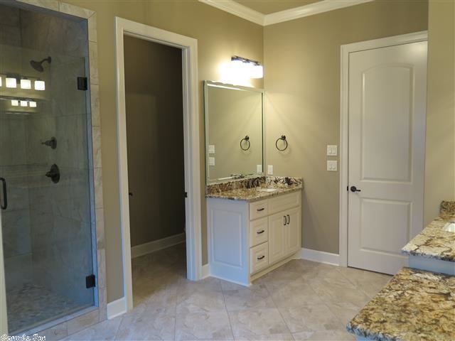 WOODLANDS EDGE - Residential