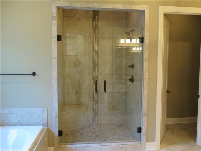 WOODLANDS EDGE - Residential