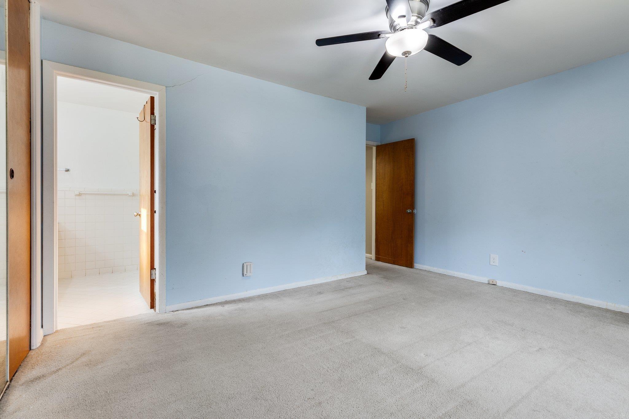 HALL PLAZA - Residential