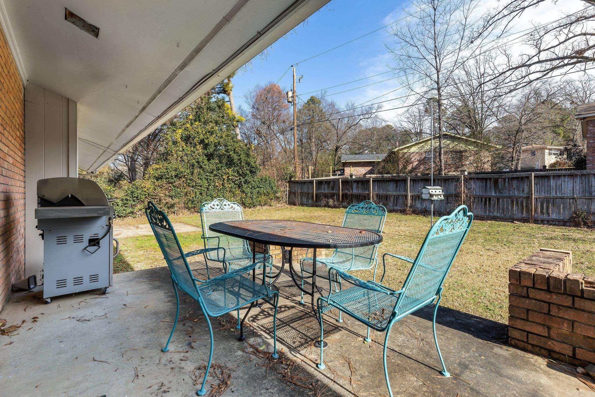 HALL PLAZA - Residential