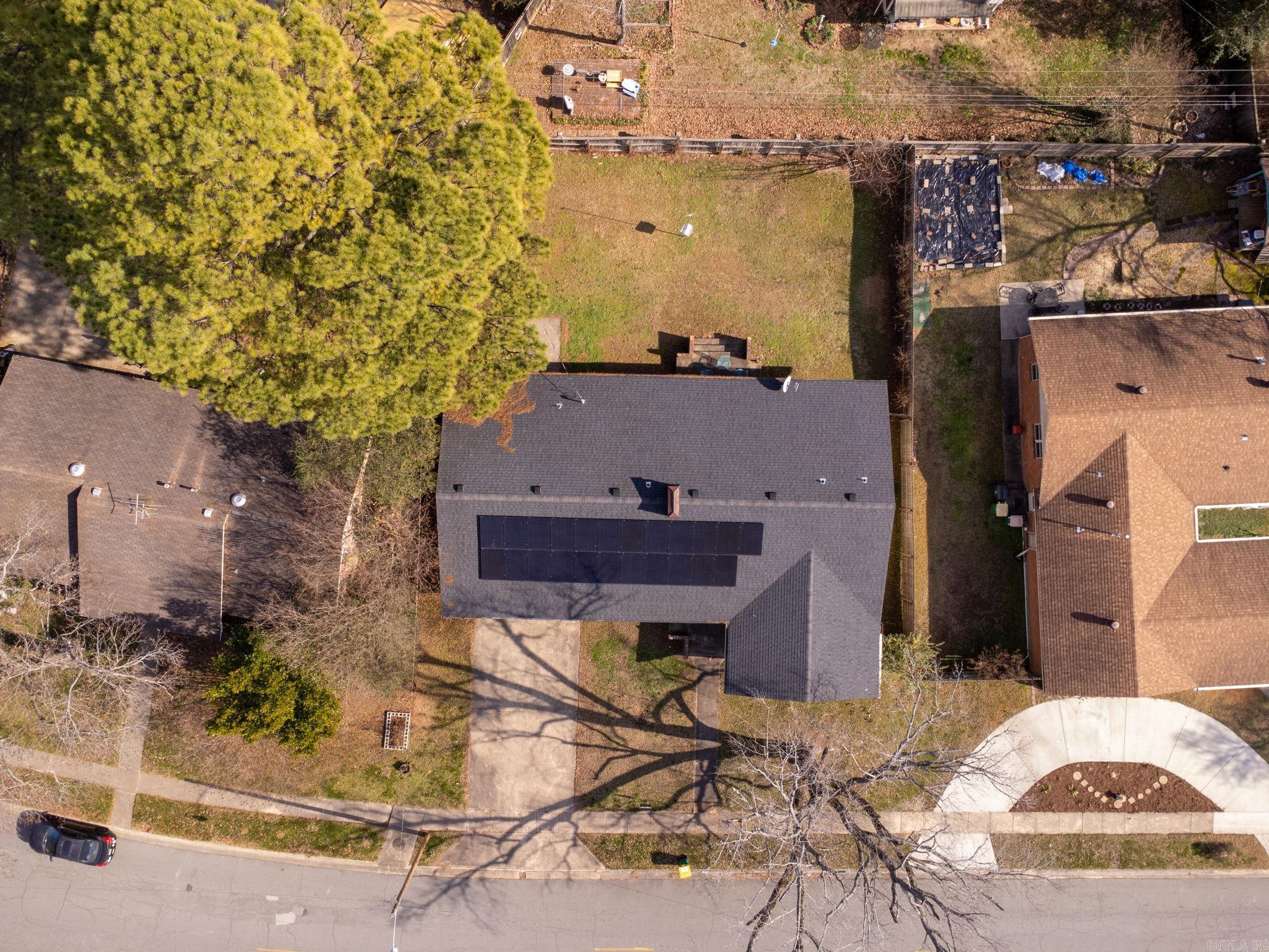 HALL PLAZA - Residential