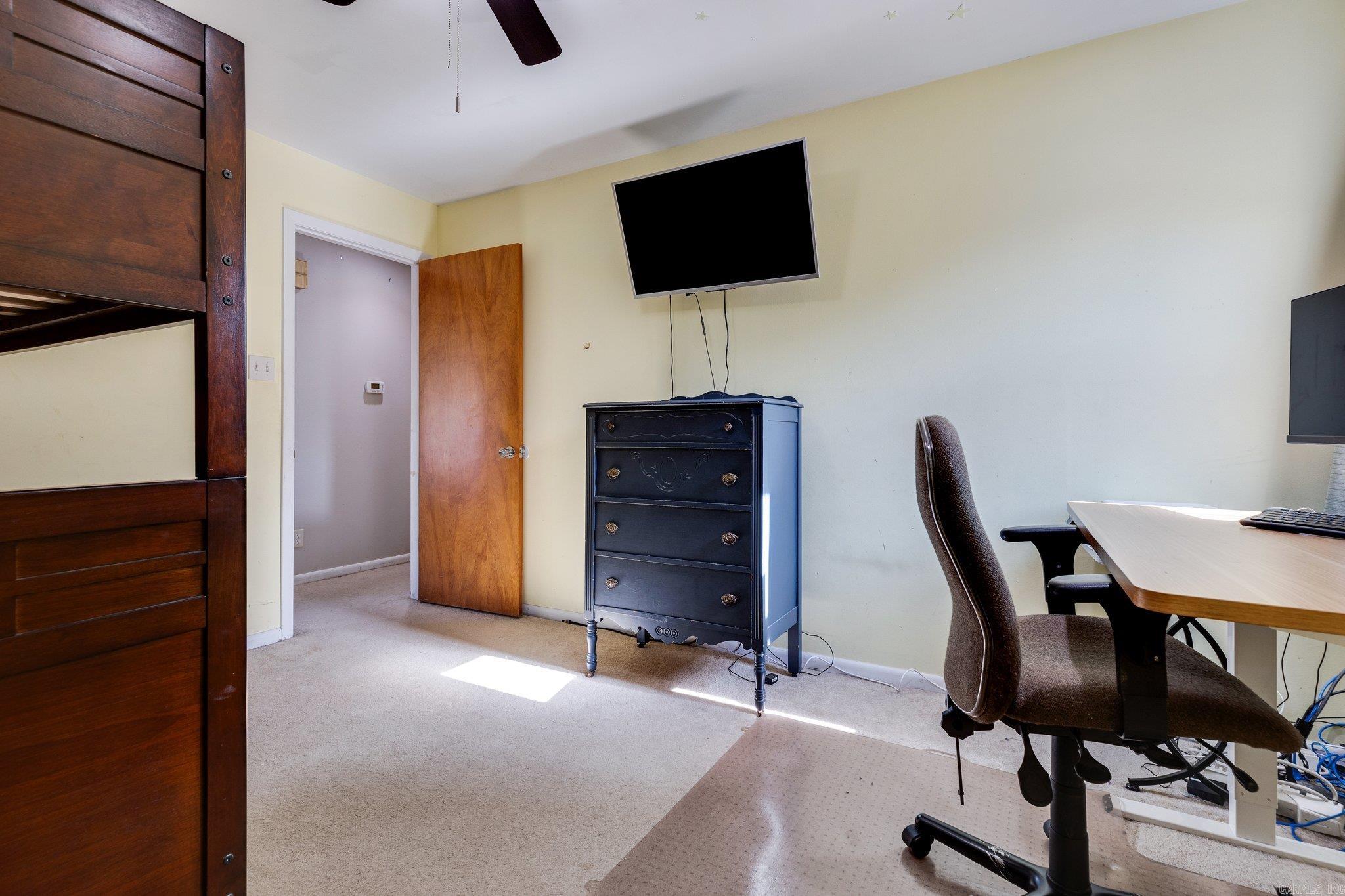 HALL PLAZA - Residential