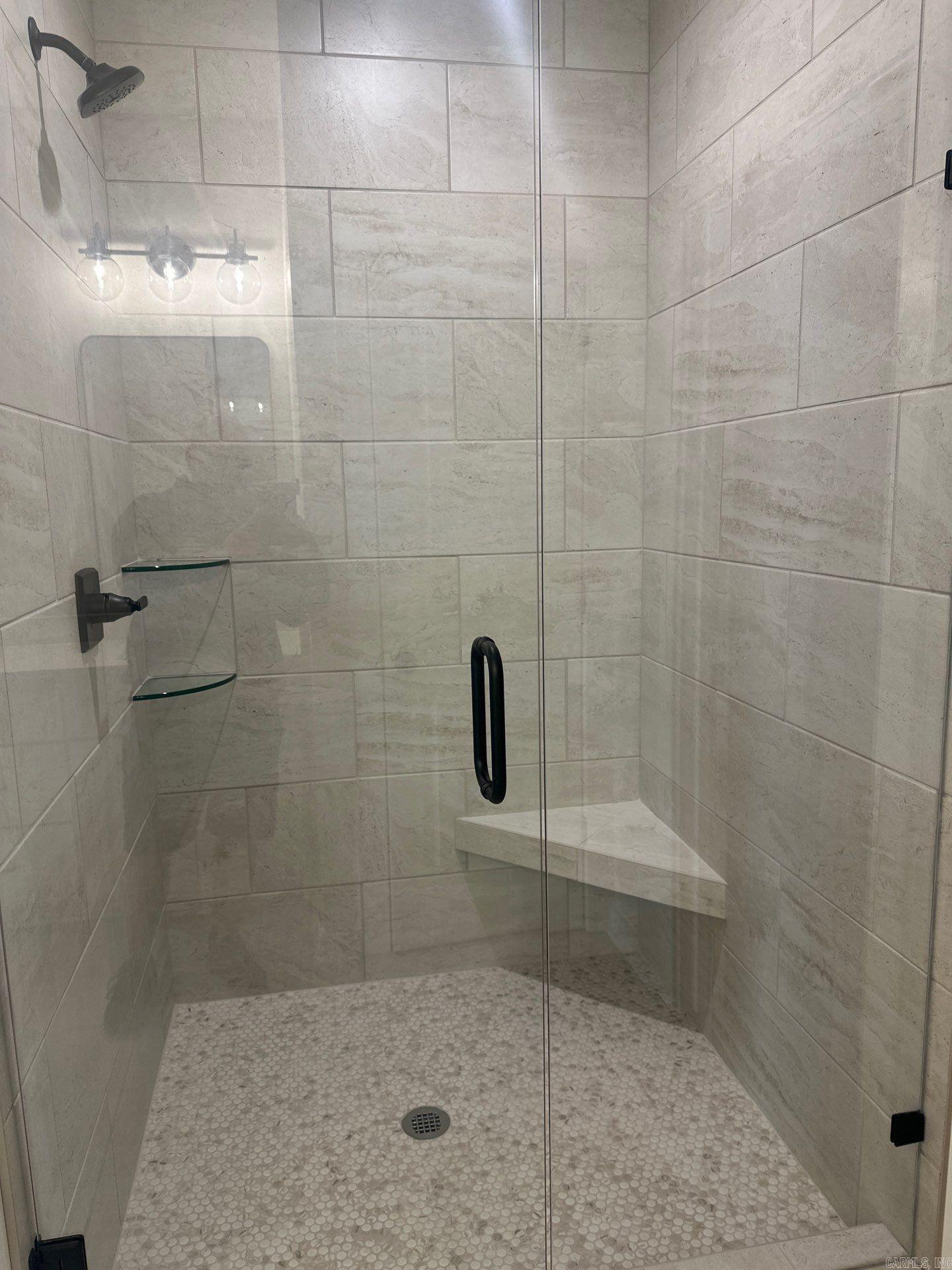 NORTHSHORE RIDGE - Residential