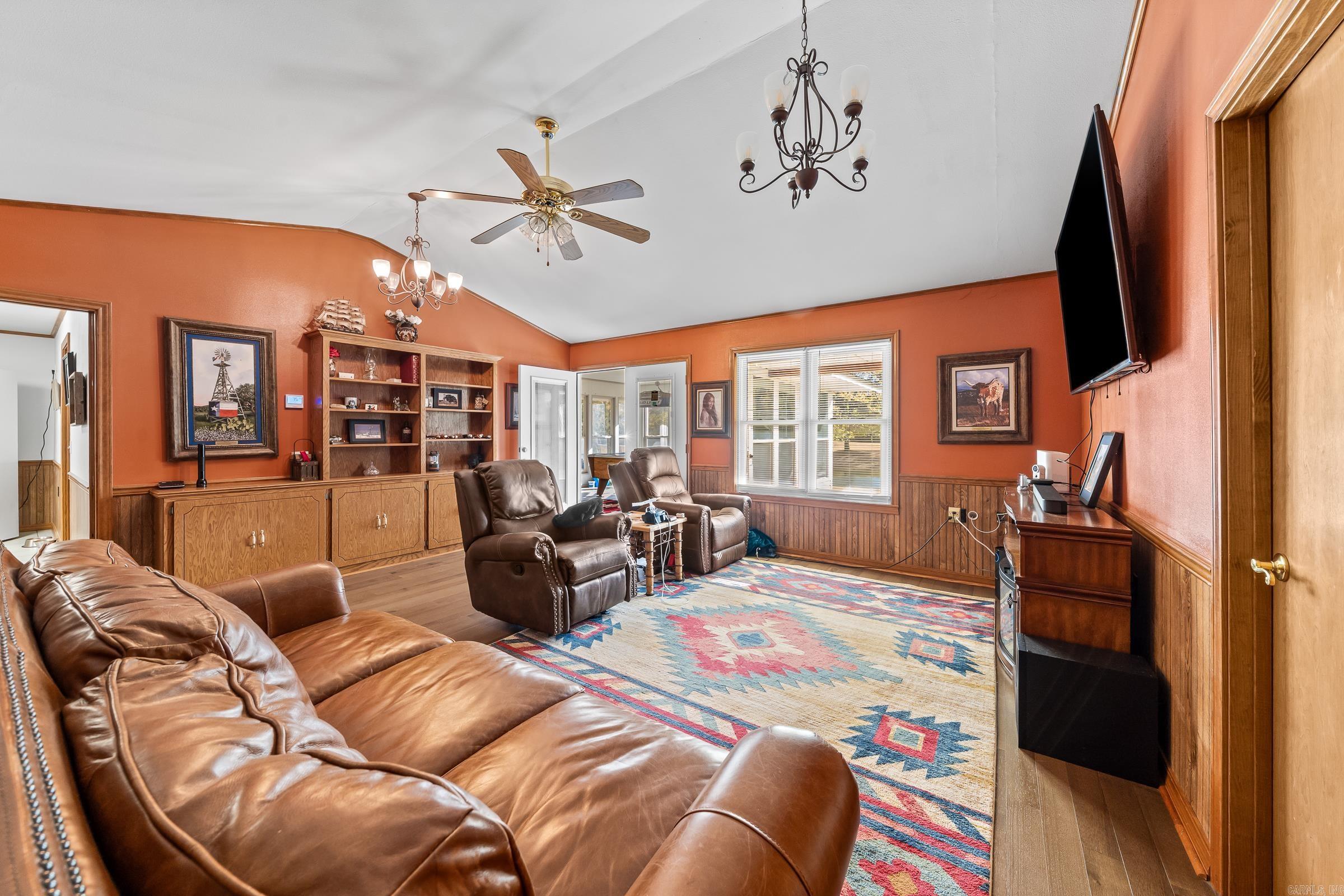 Metes & Bounds - Residential