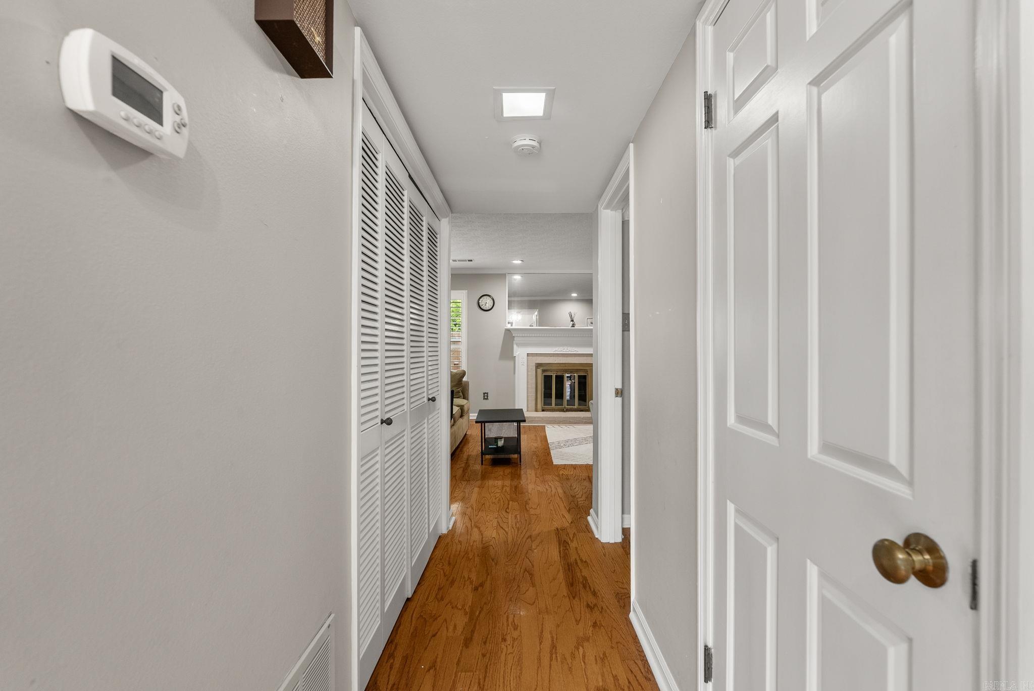 ANDOVER SQUARE - Residential