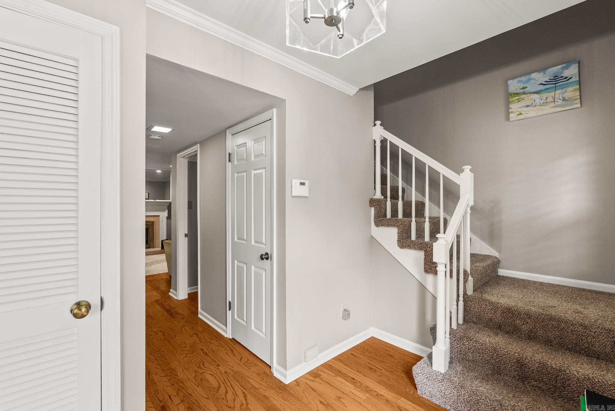 ANDOVER SQUARE - Residential