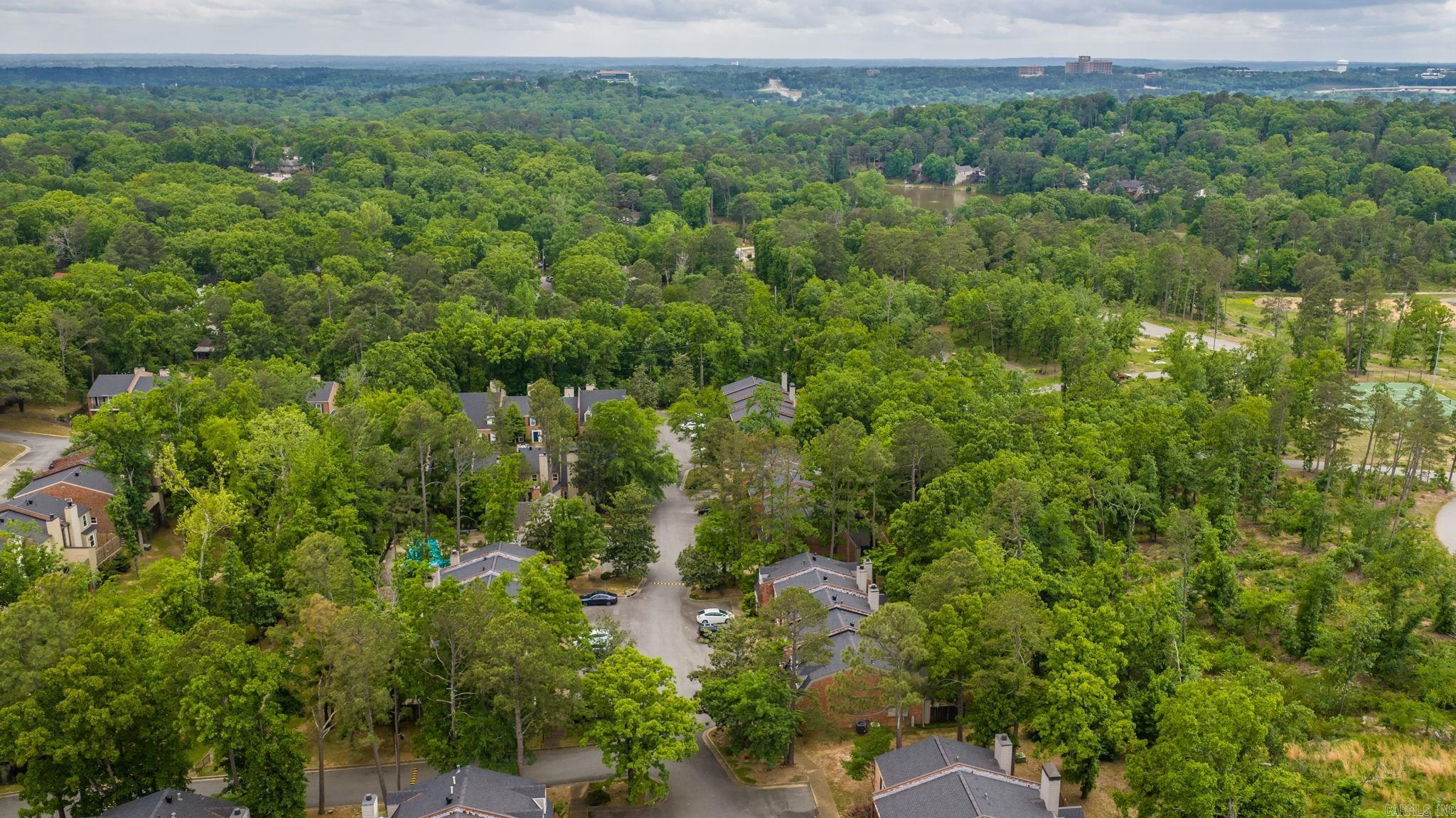 ANDOVER SQUARE - Residential