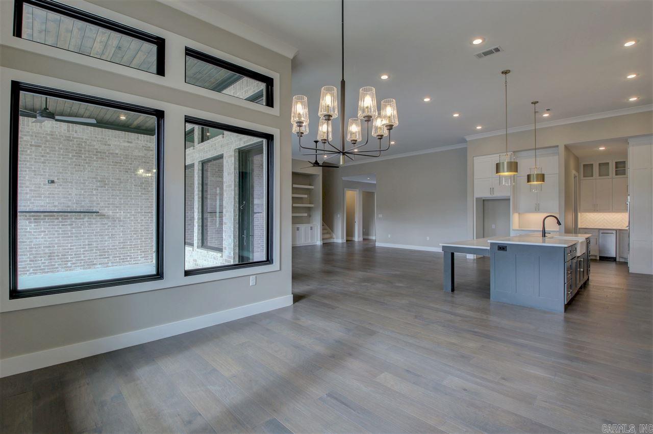 CHENAL VALLEY "FALSTONE COURT" - Residential