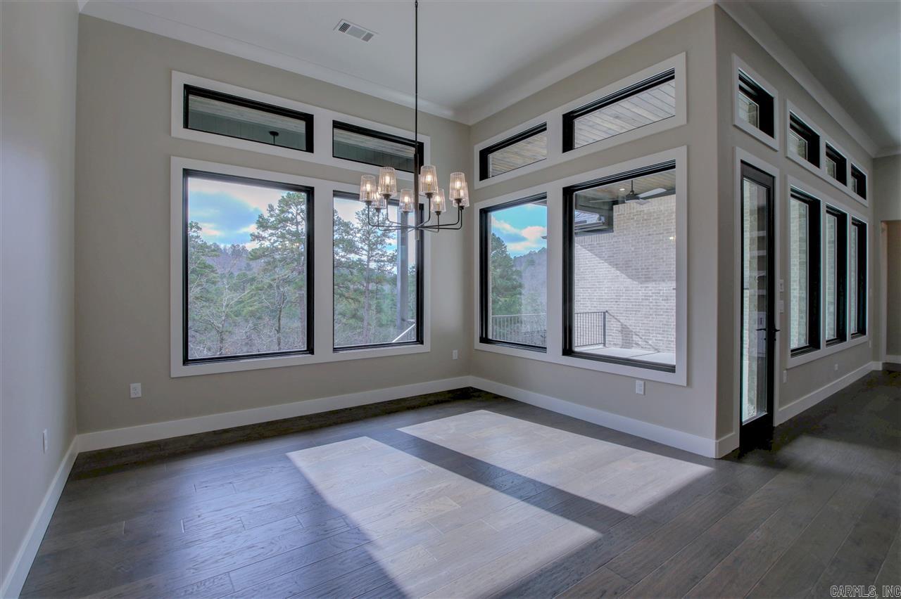 CHENAL VALLEY "FALSTONE COURT" - Residential