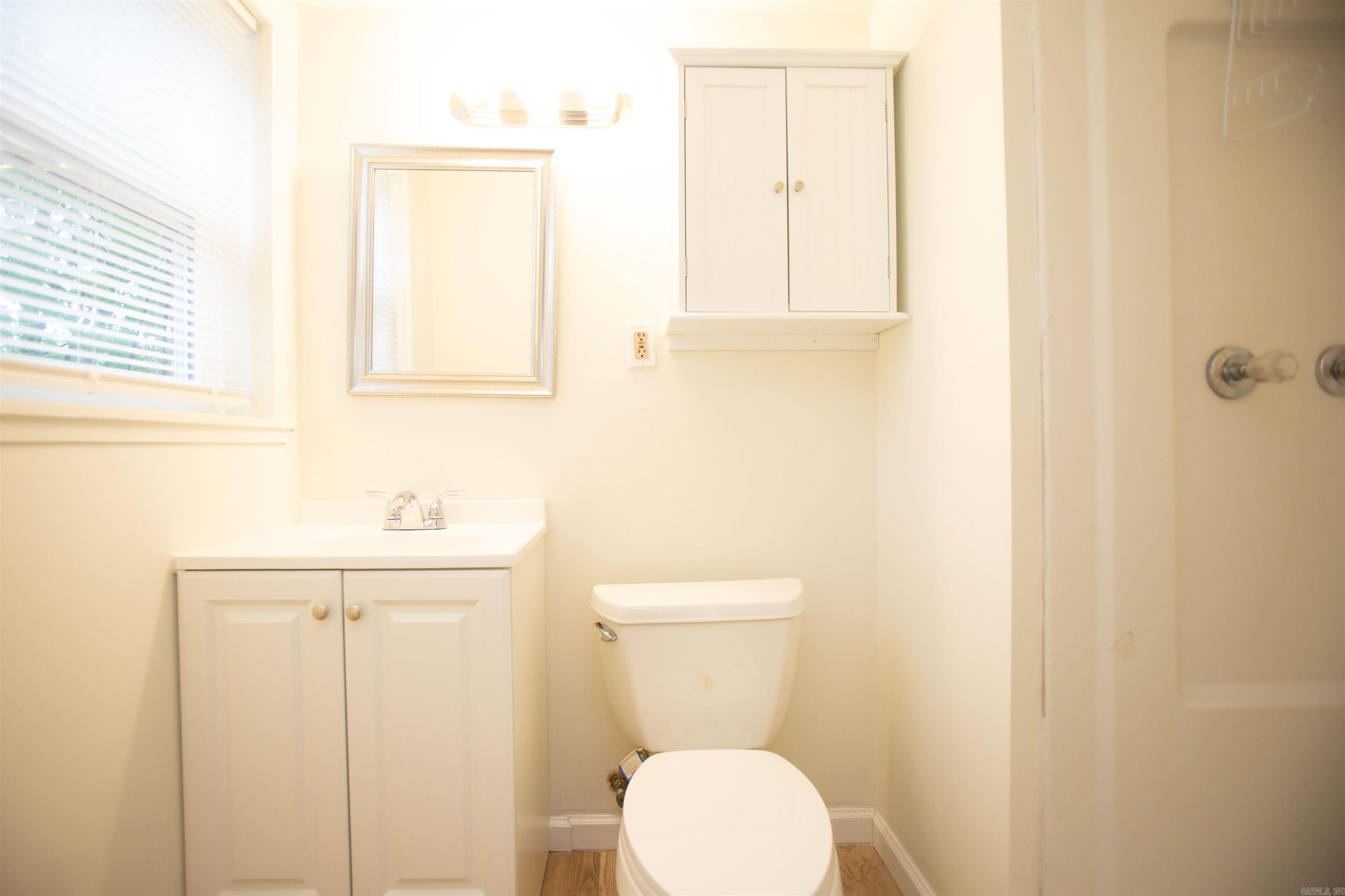 Queen Manor - Residential Lease