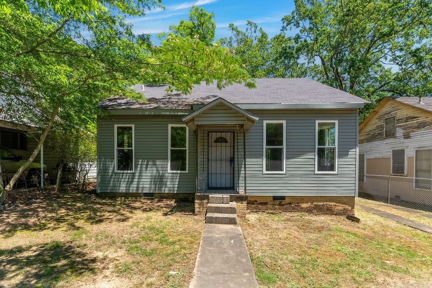 Great project for any investor. Lots of potential for this house located in a quiet established neighborhood near I-630. Front of house offers newer siding and windows from Window World as well as newer roof. The back offers a great alley way that leads to the back for additional parking and privacy! Don't miss out on this incredible opportunity!!! SOLD AS IS!!! CASH ONLY! See agent remarks. Agents call Showing Time to schedule showings.