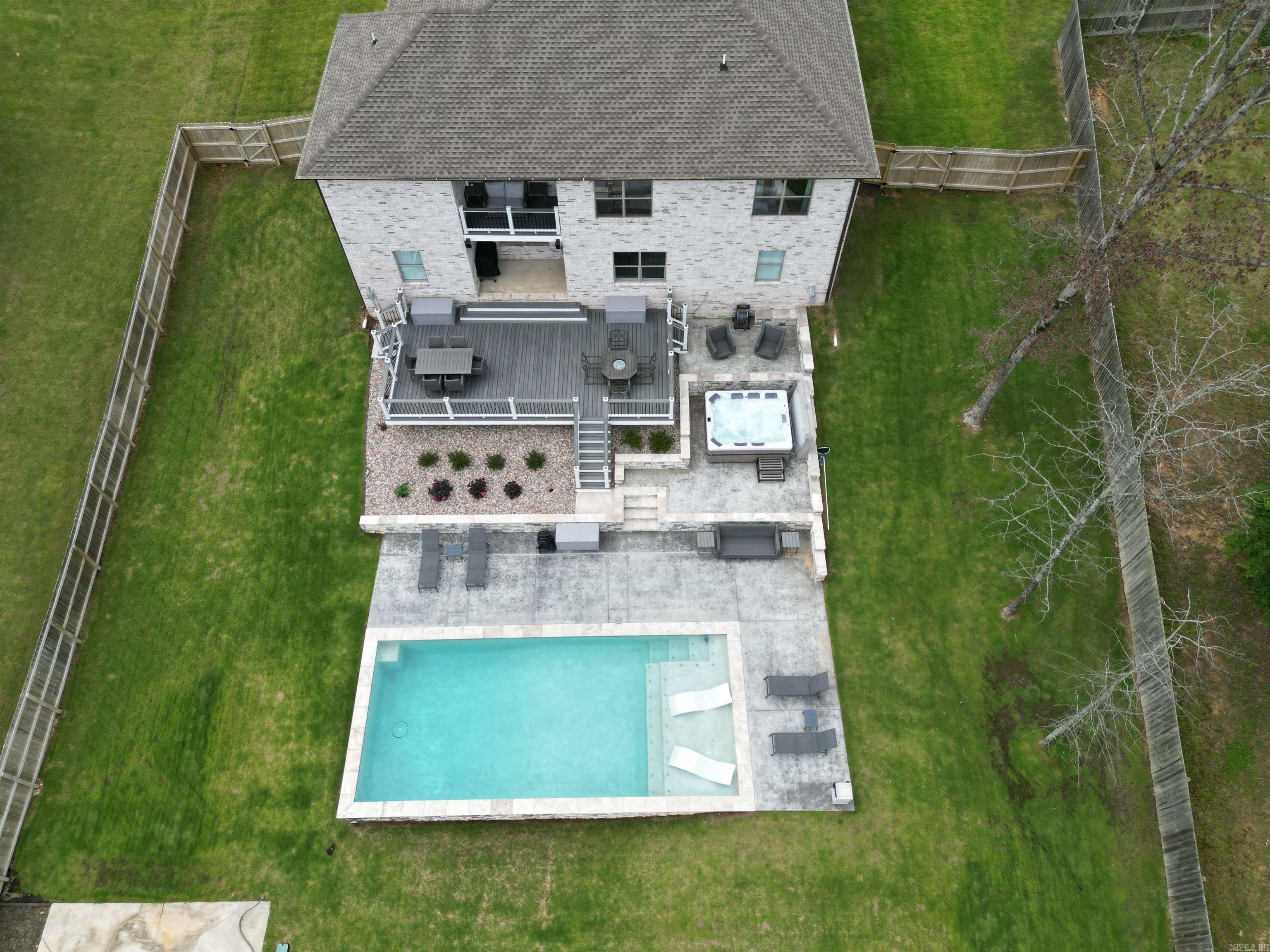 RIVERWOODS ESTATES PHASE TWO - Residential