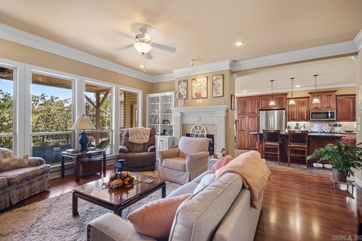 SEVENTH HEAVEN - Residential
