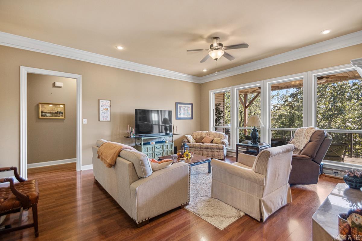 SEVENTH HEAVEN - Residential