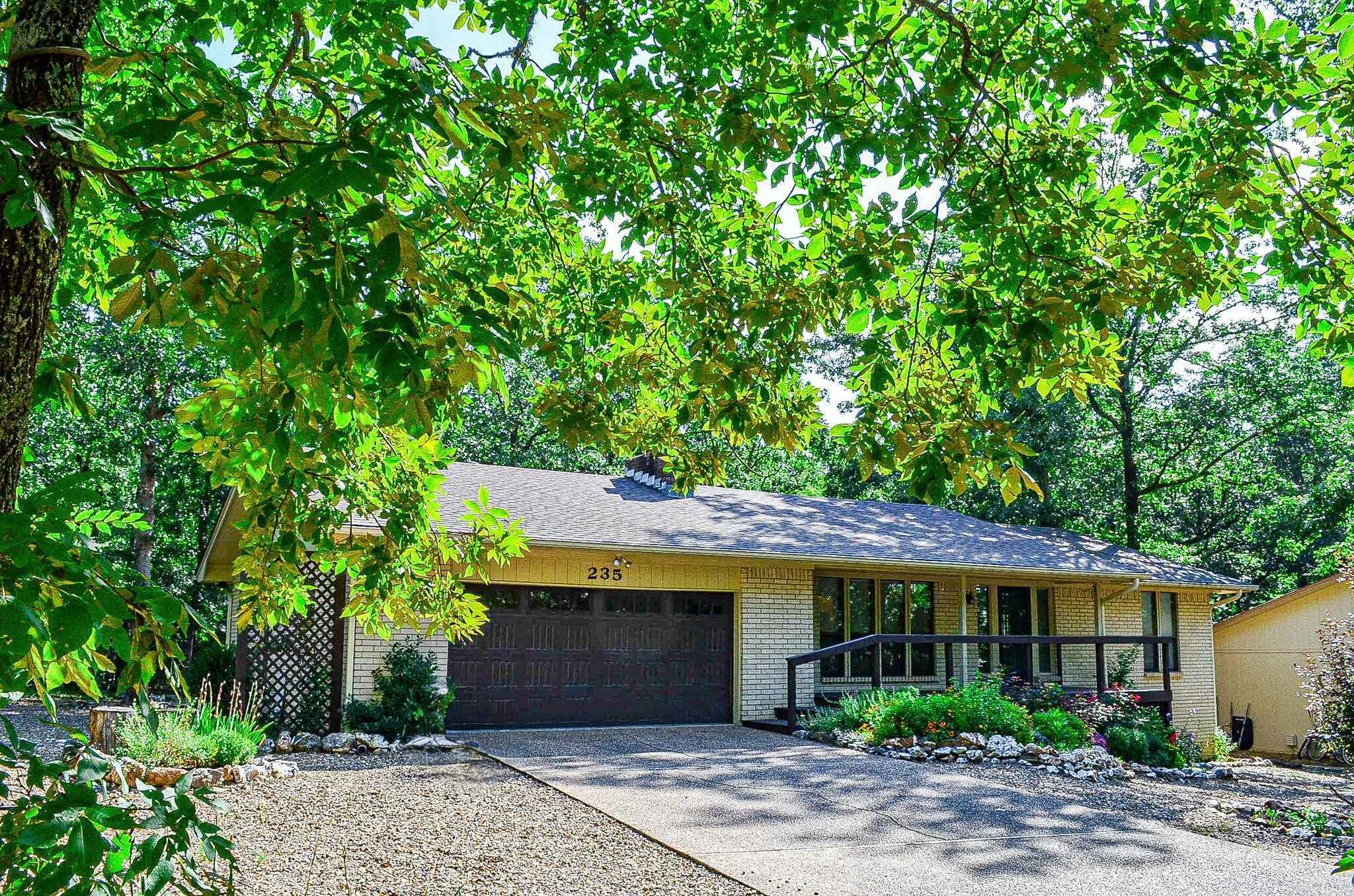 PYRENEES - Residential