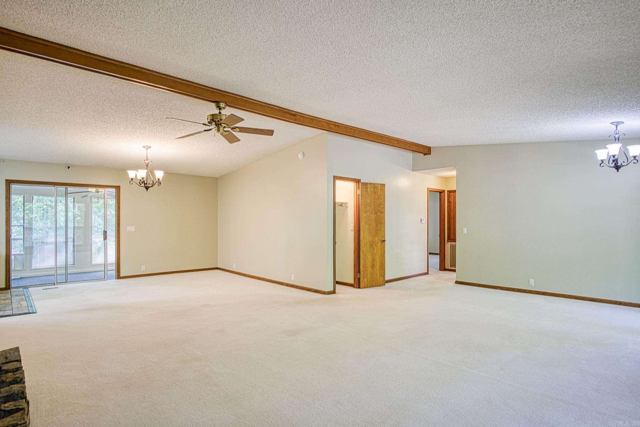 PYRENEES - Residential