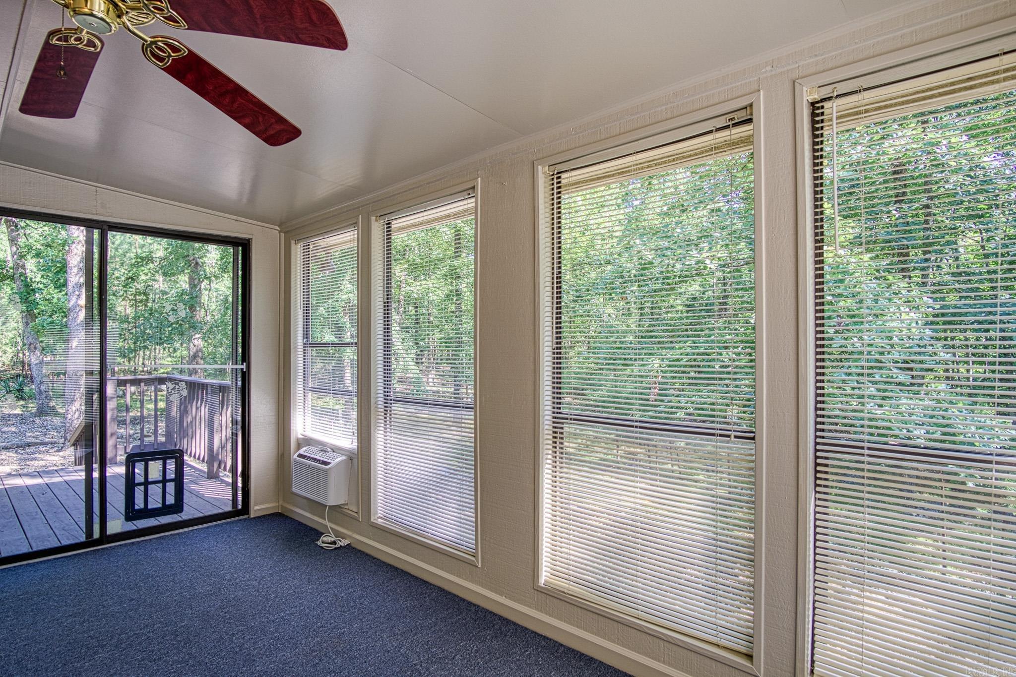 PYRENEES - Residential