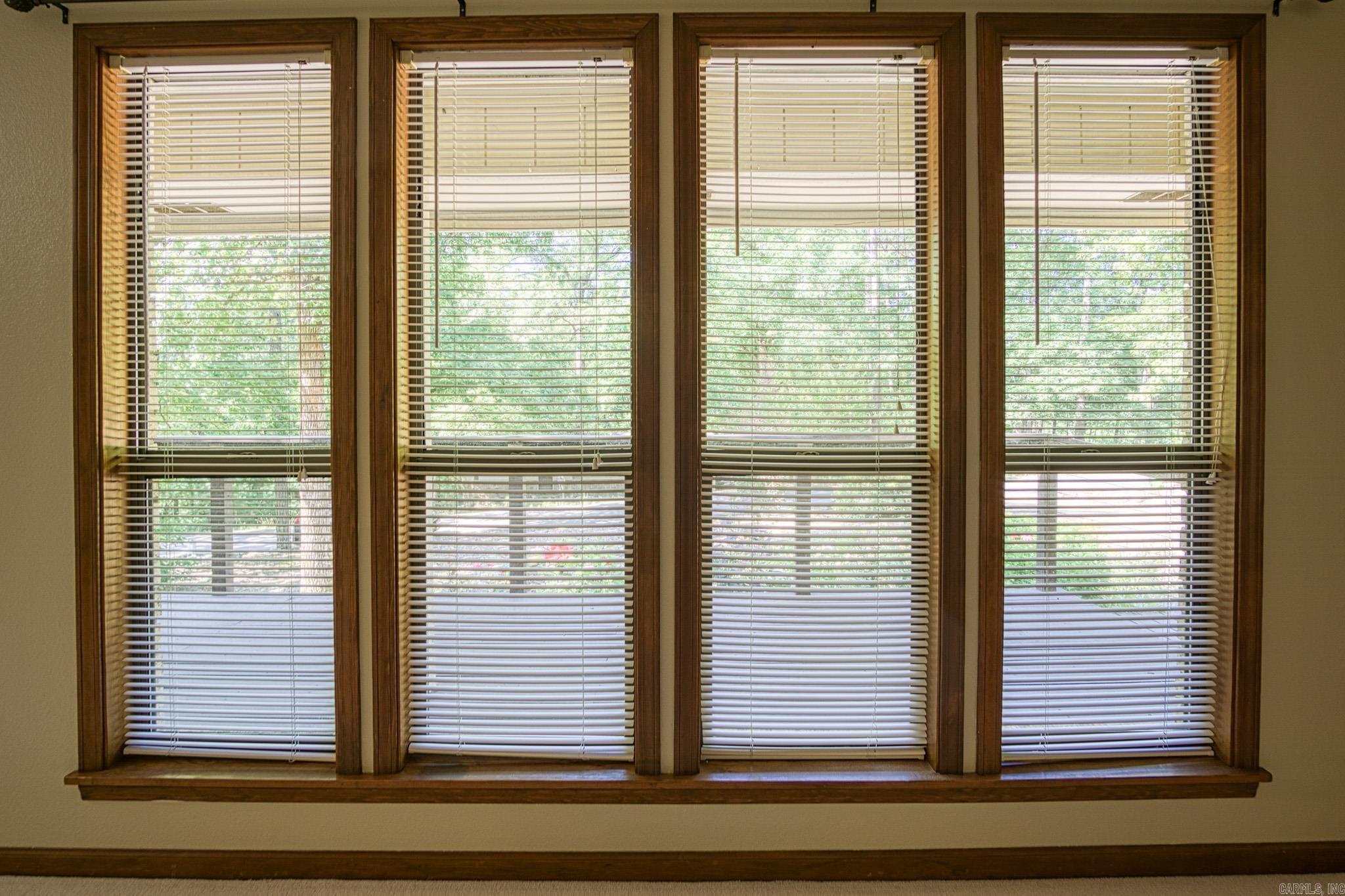 PYRENEES - Residential