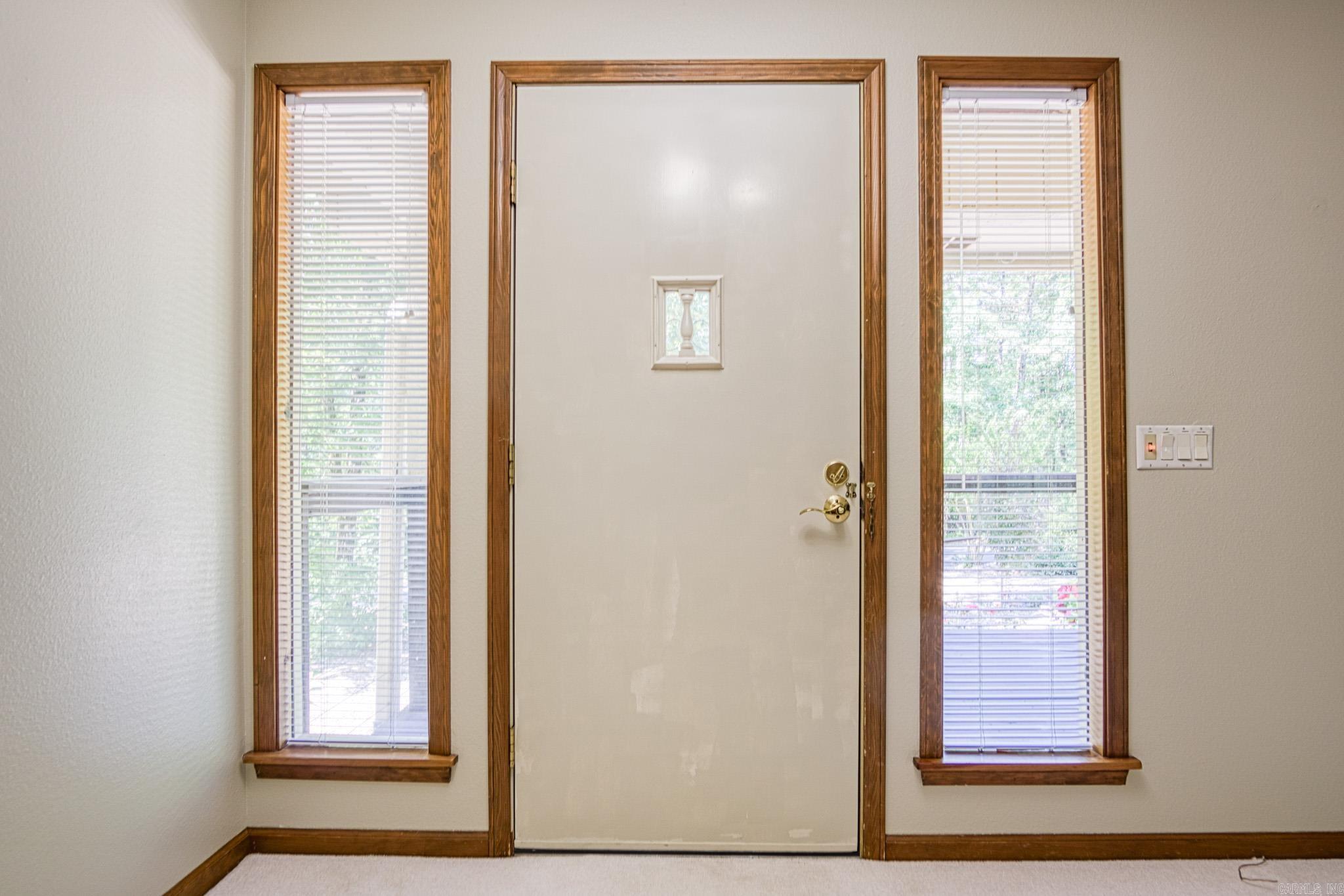 PYRENEES - Residential