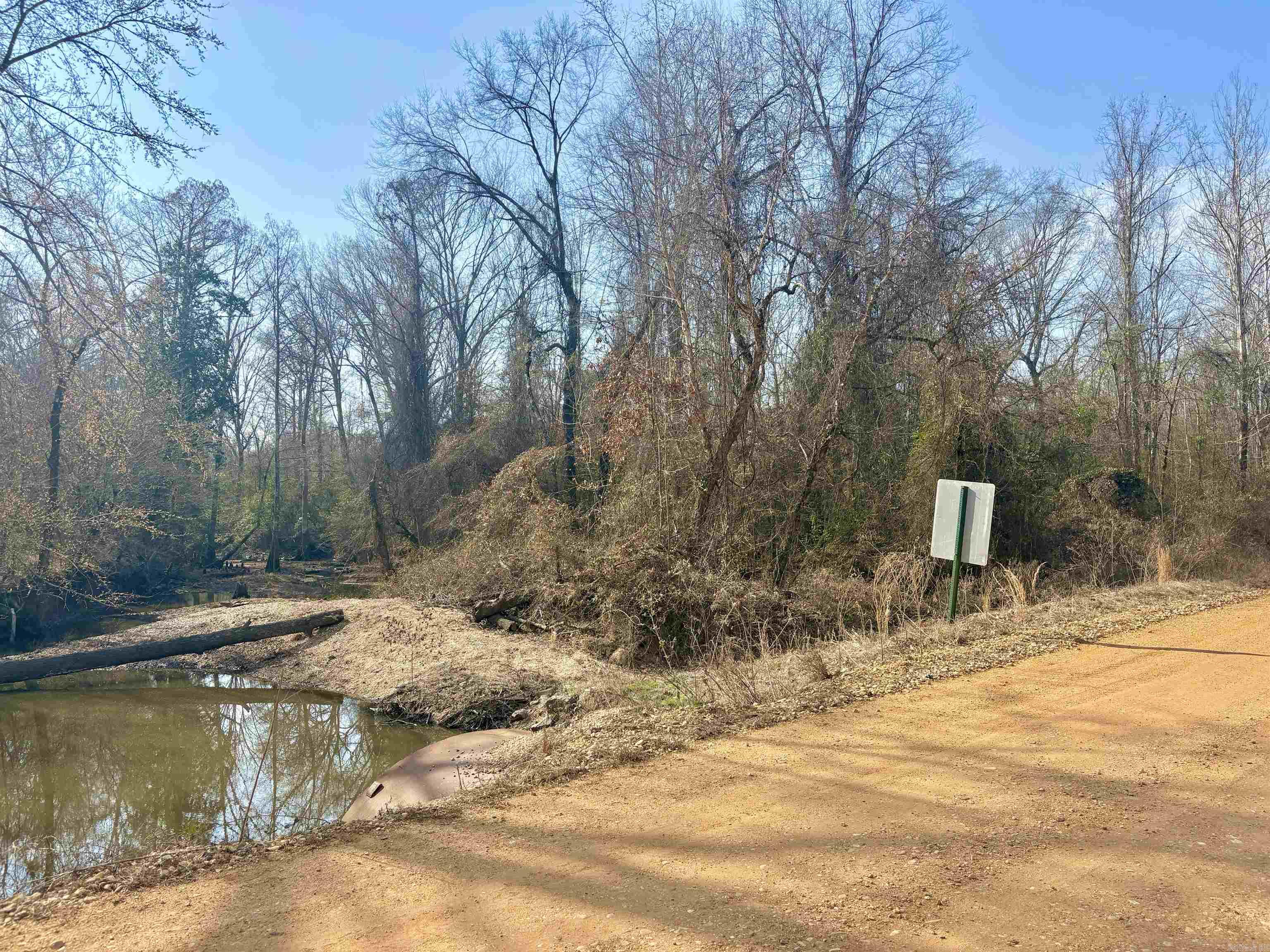 Metes & Bounds - Land