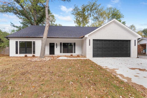 Photo of 1320 Bellemeade Drive, Conway, AR 72034 (MLS # 26042156)