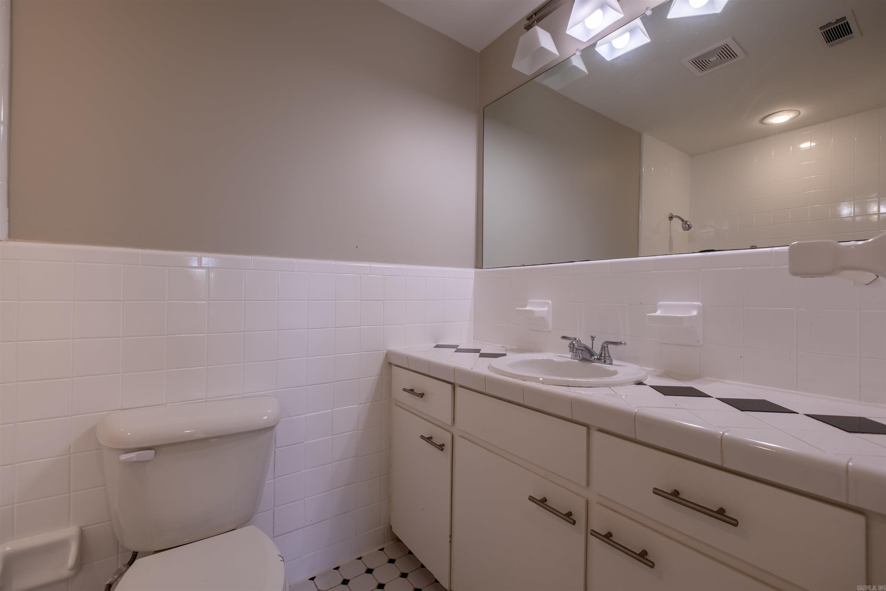 Metes & Bounds - Residential Lease